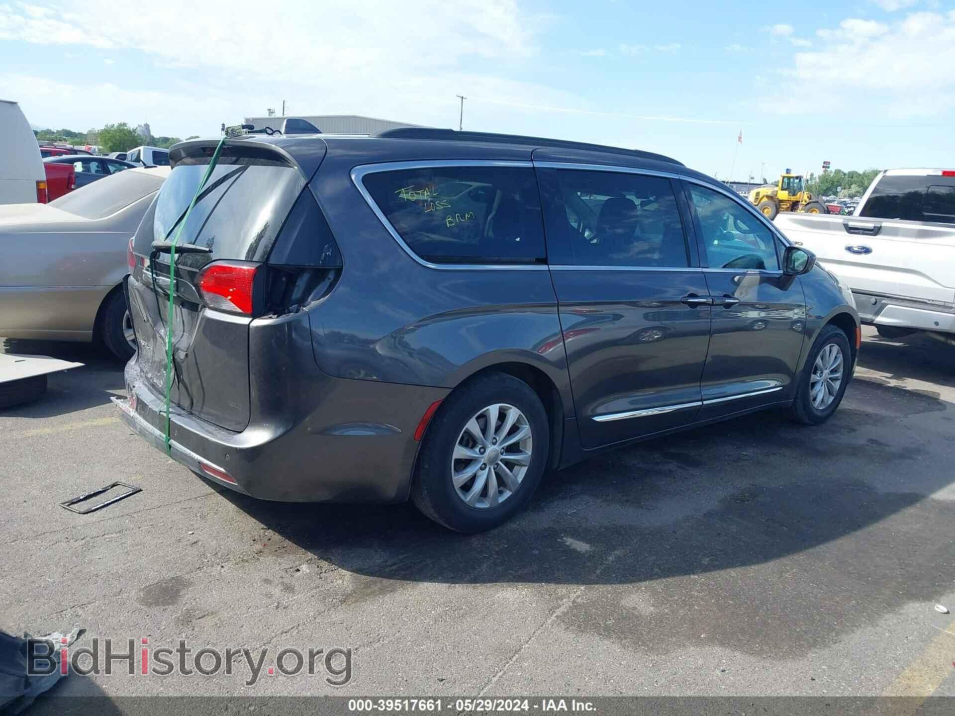 2017 CHRYSLER PACIFICA - VIN: 2C4RC1BG7HR621722 - Фото 4