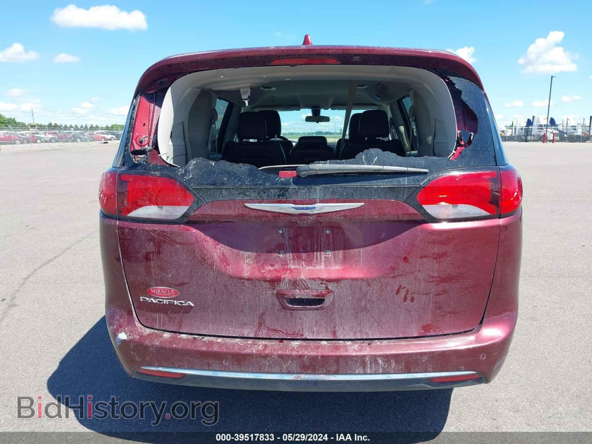 2018 CHRYSLER PACIFICA - VIN: 2C4RC1BG7JR316890 - Фото 16