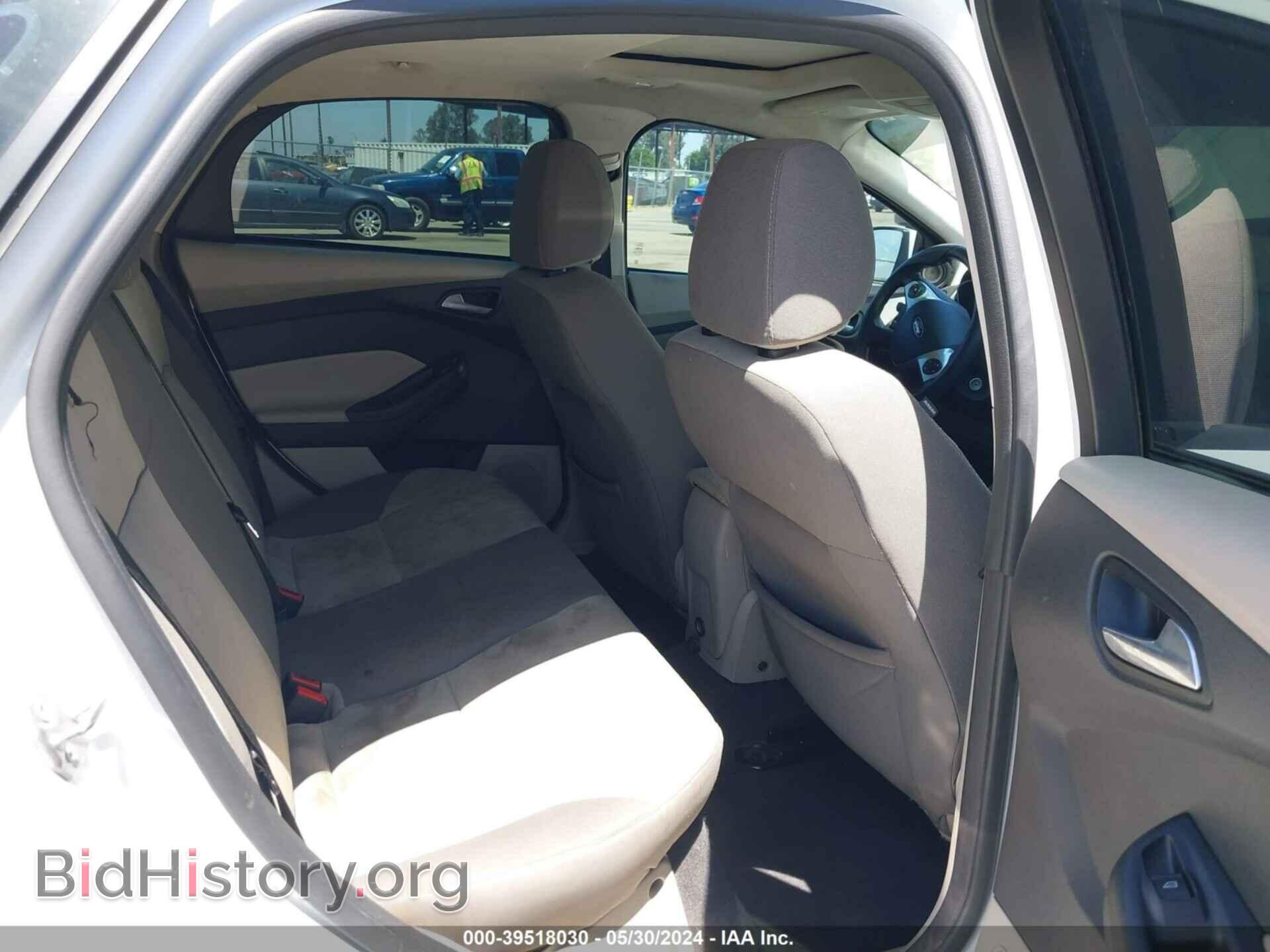 2014 FORD FOCUS - VIN: 1FADP3F20EL272275 - Photo 8