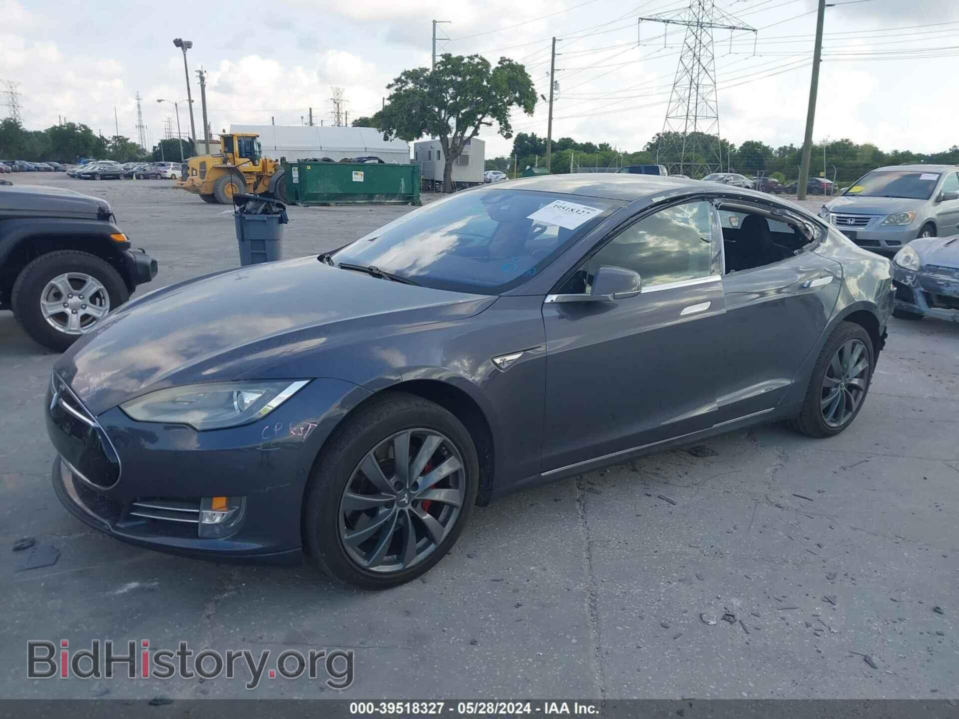 2014 TESLA MODEL S - VIN: 5YJSA1H18EFP63322 - Photo 2