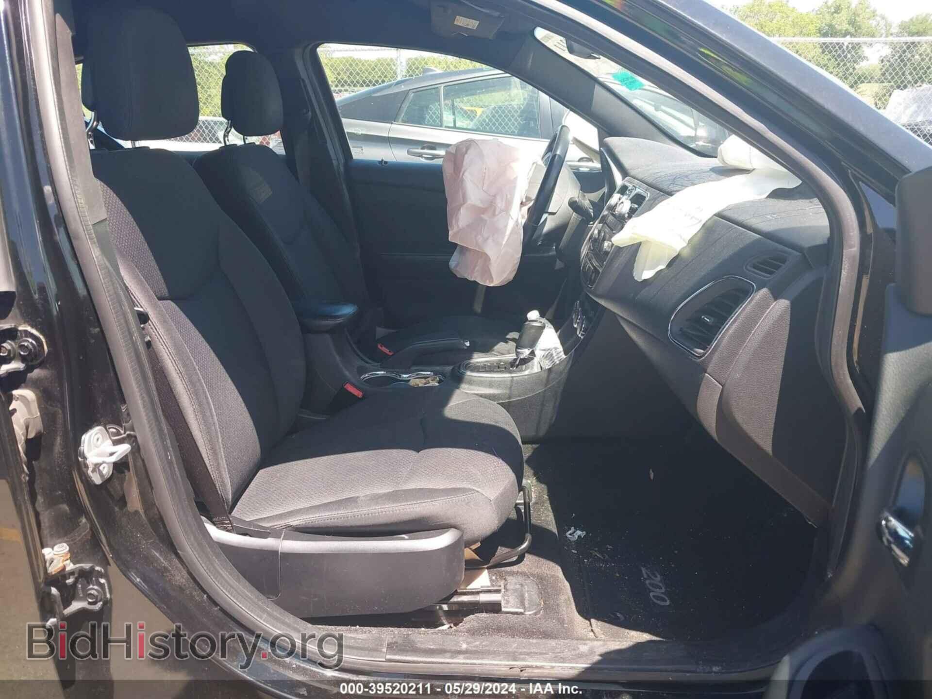 2013 CHRYSLER 200 - VIN: 1C3CCBBB6DN546779 - Photo 5