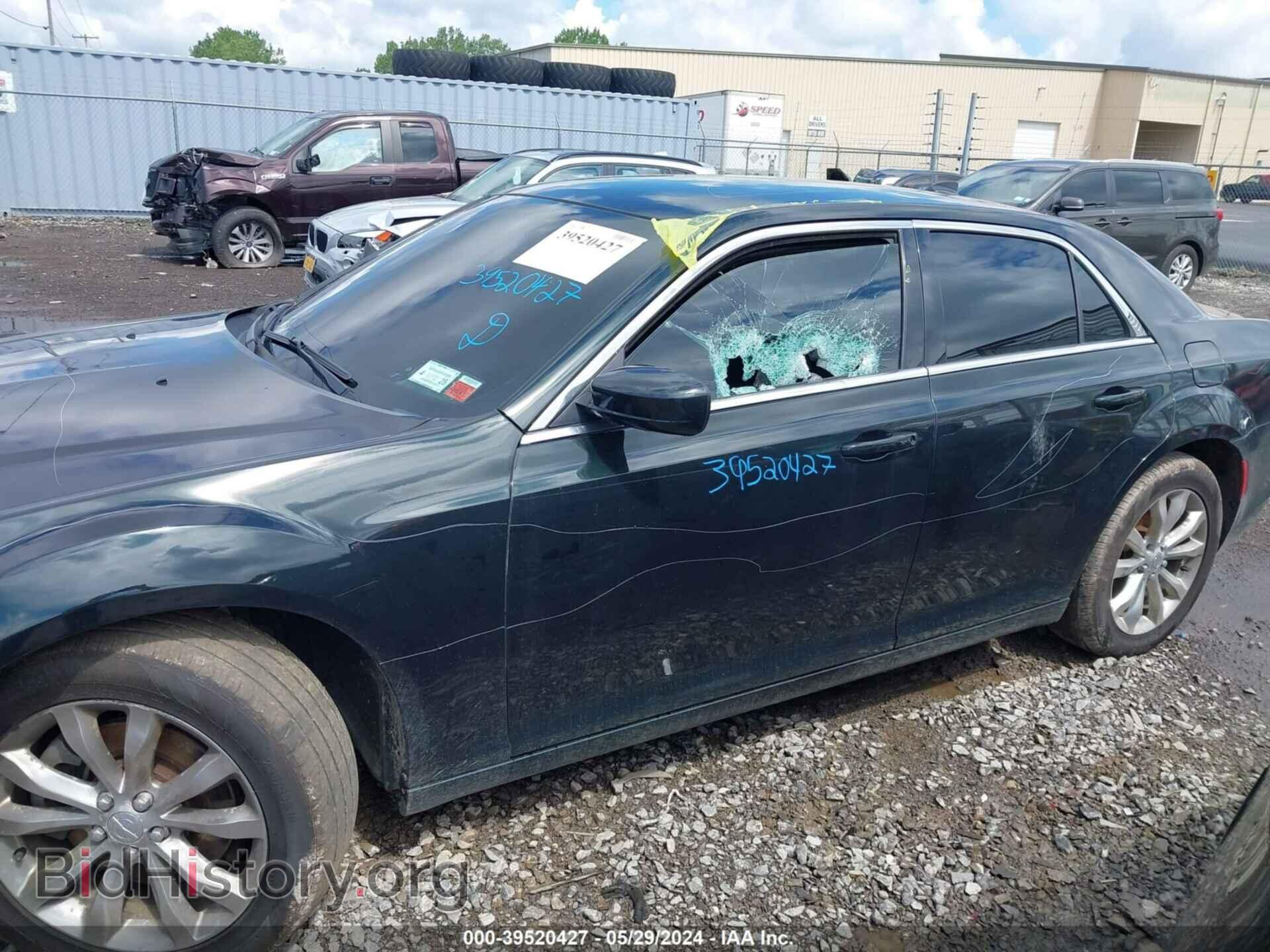 2015 CHRYSLER 300 - VIN: 2C3CCARG0FH808559 - Фото 6