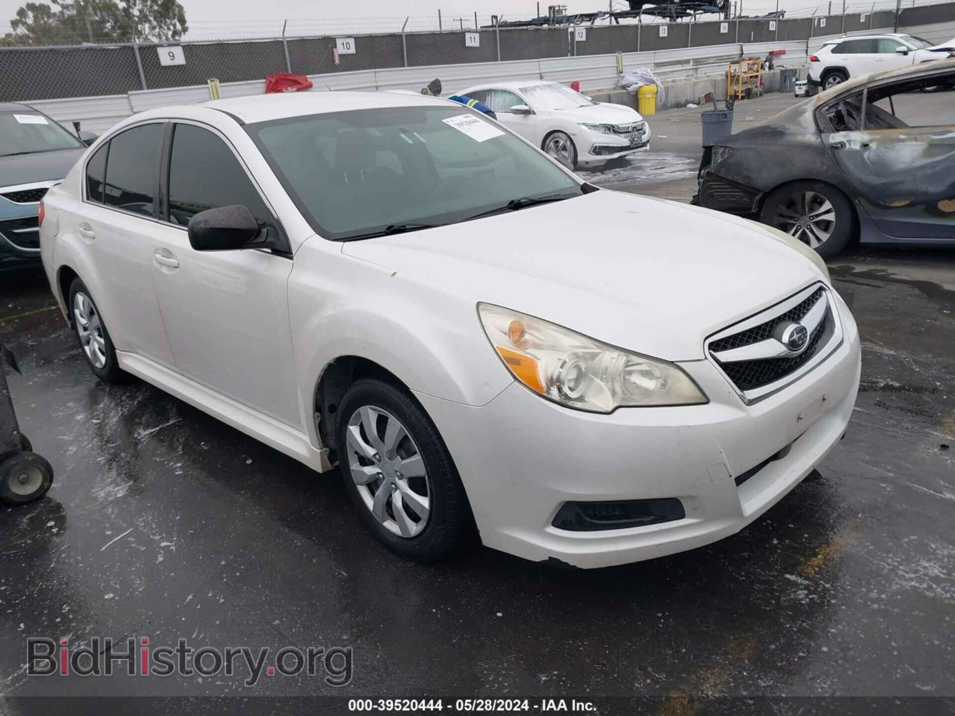 Photo 4S3BMCA60B3241821 - SUBARU LEGACY 2011