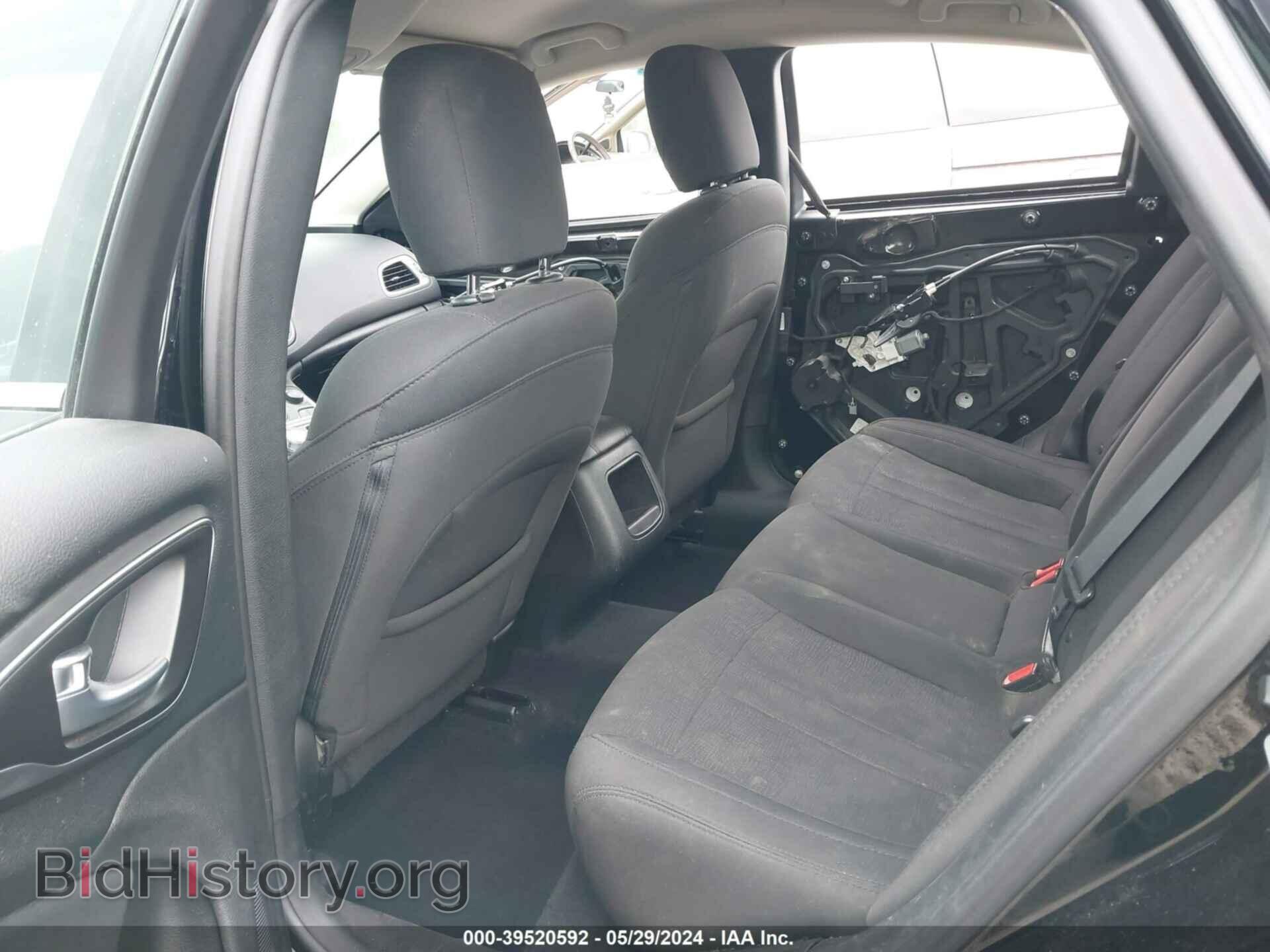 2016 CHRYSLER 200 - VIN: 1C3CCCAB8GN154026 - Фото 8