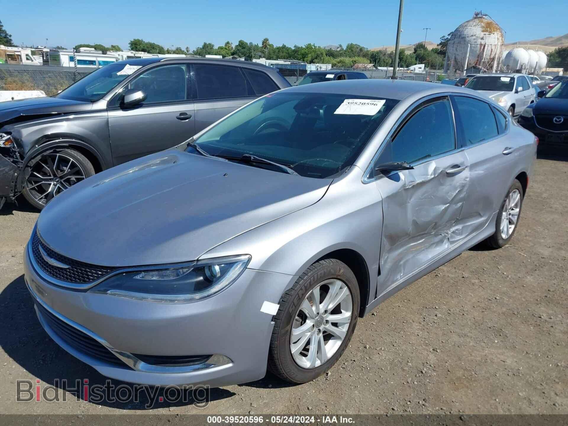 2015 CHRYSLER 200 - VIN: 1C3CCCAB6FN688818 - Фото 2