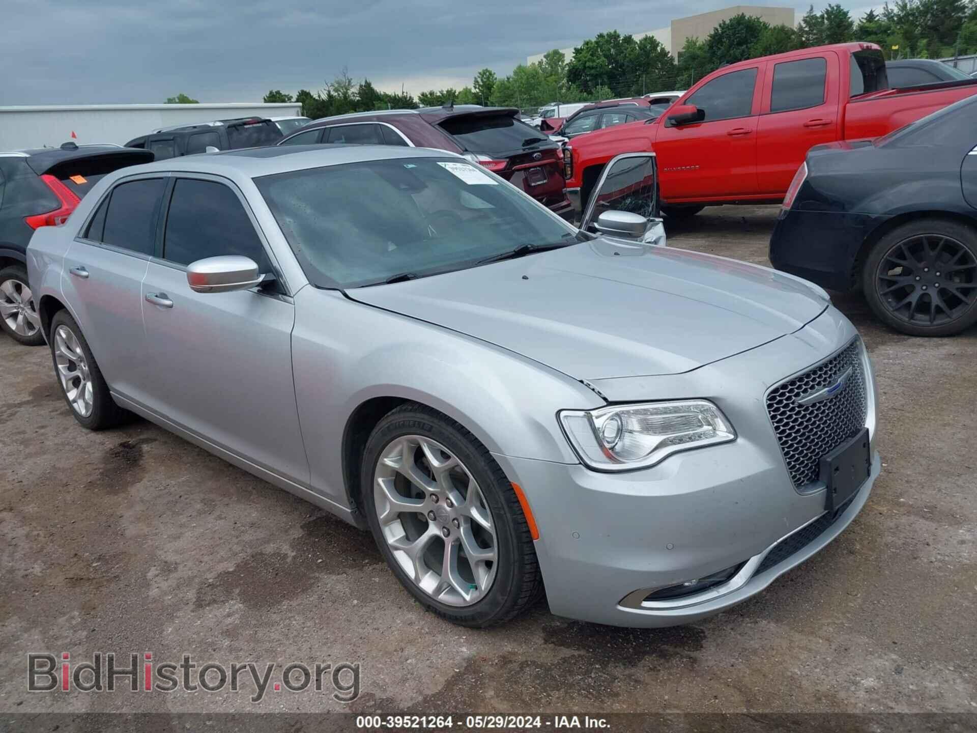 Фотография 2C3CCAPT1KH624063 - CHRYSLER 300 2019