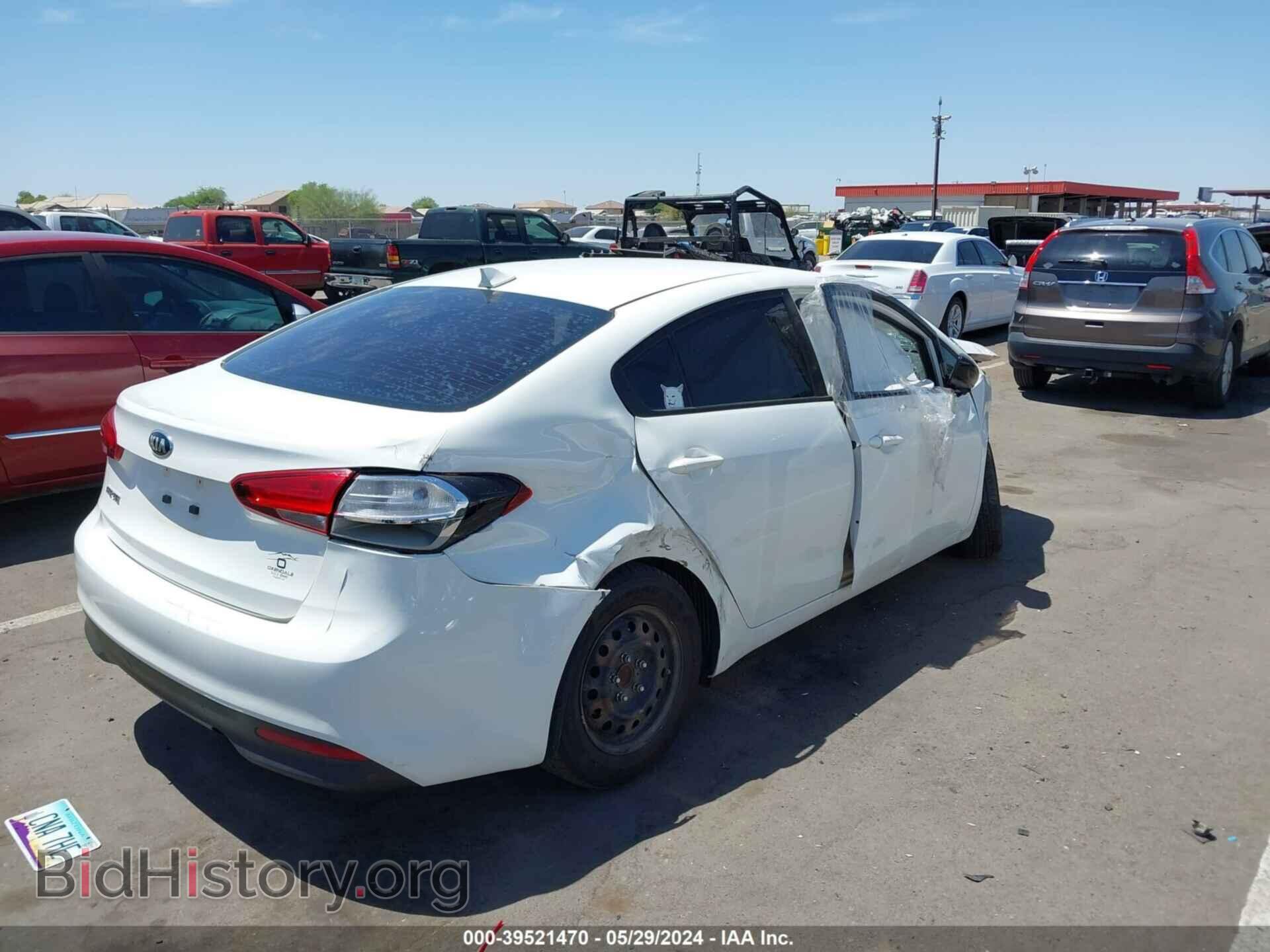 2017 KIA FORTE - VIN: 3KPFK4A77HE053370 - Фото 4