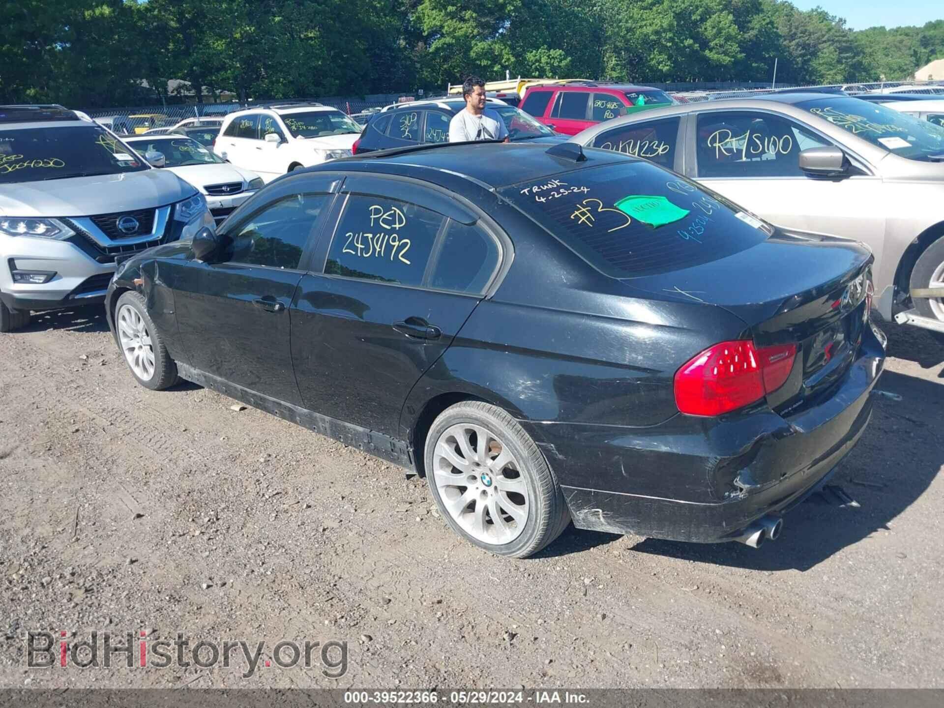 2009 BMW 328I - VIN: WBAPH53509A434077 - Фото 3