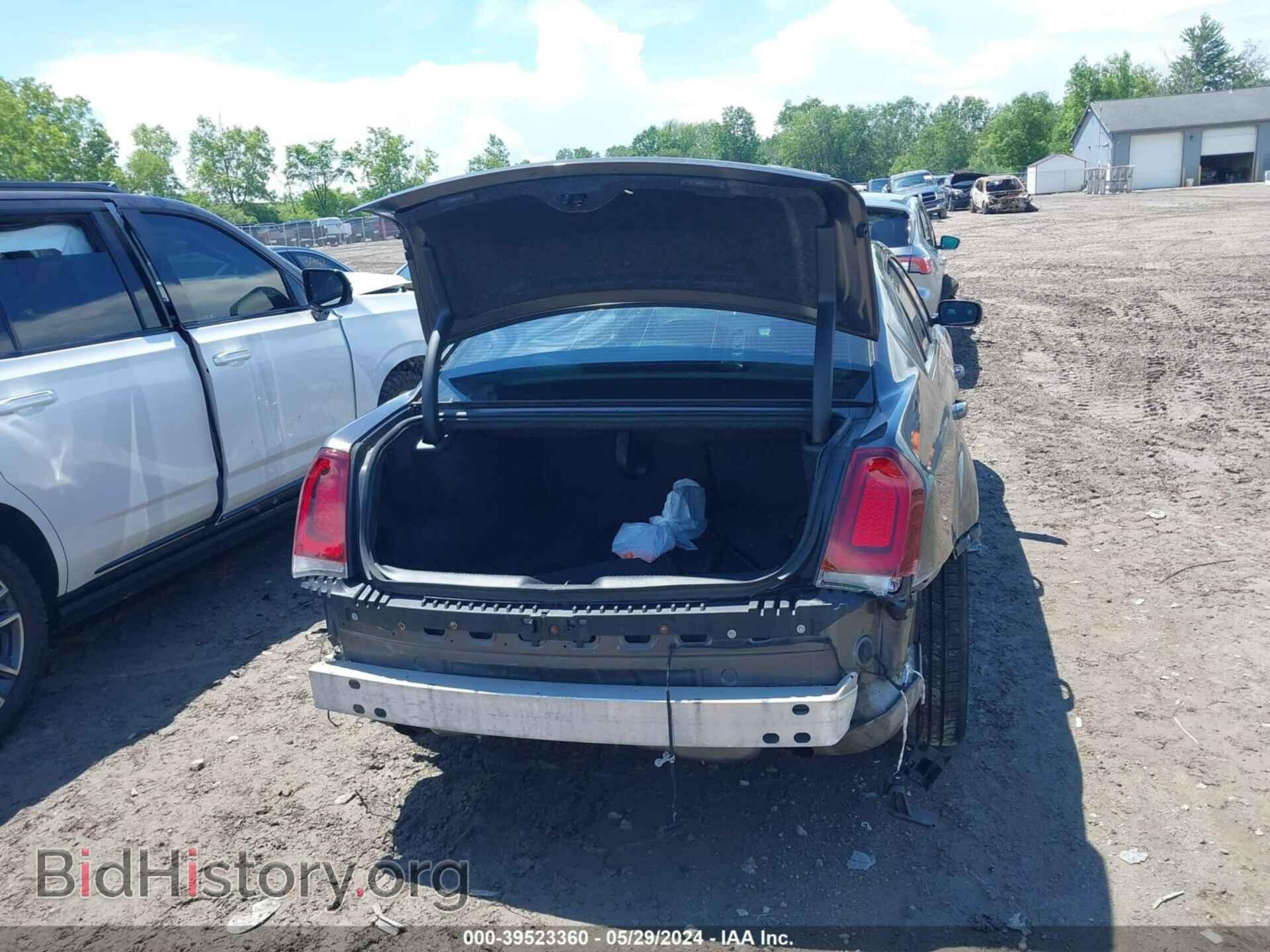 2016 CHRYSLER 300 - VIN: 2C3CCAGG6GH244582 - Фото 17
