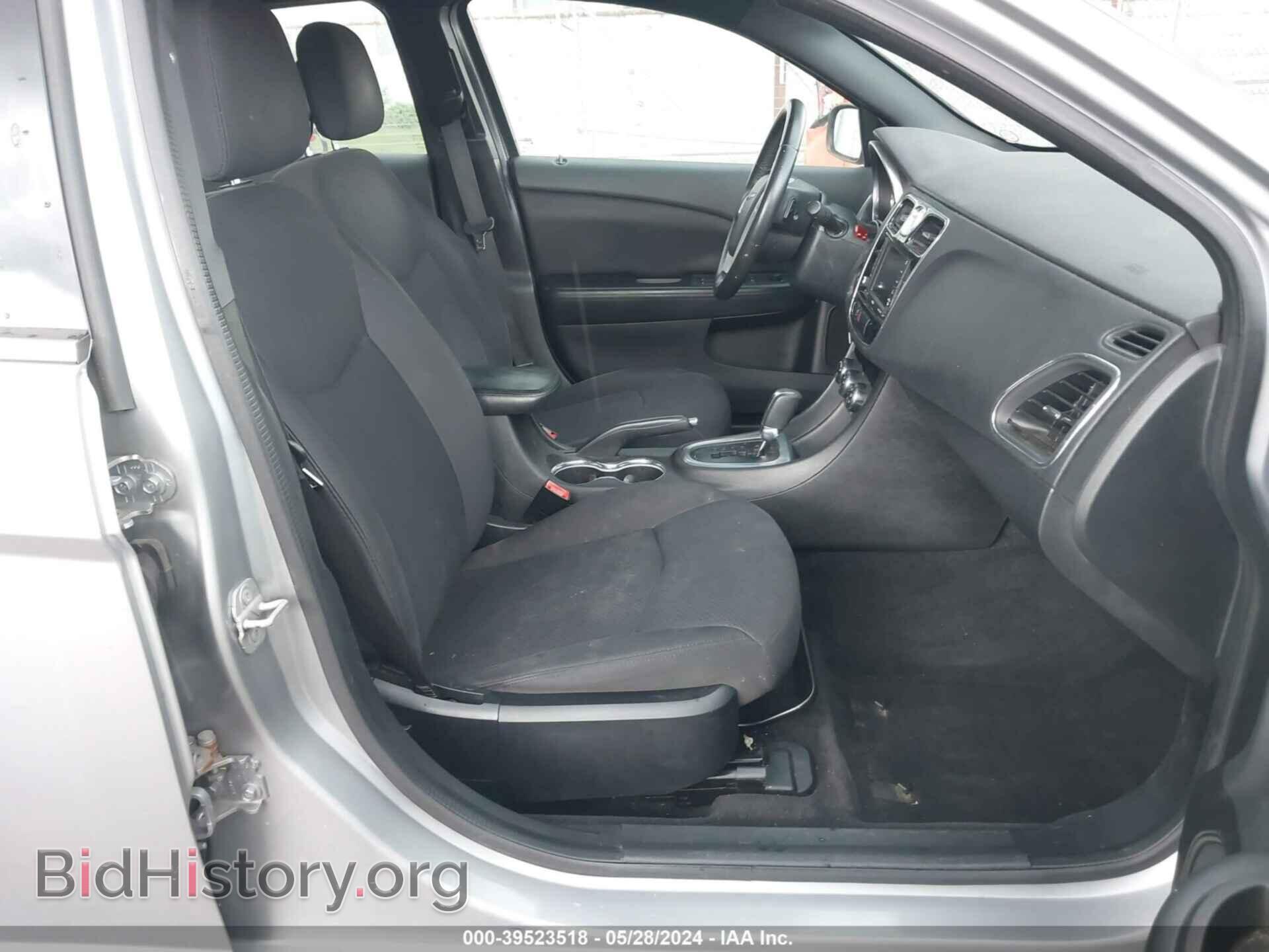 2014 CHRYSLER 200 - VIN: 1C3CCBBB7EN107978 - Фото 5