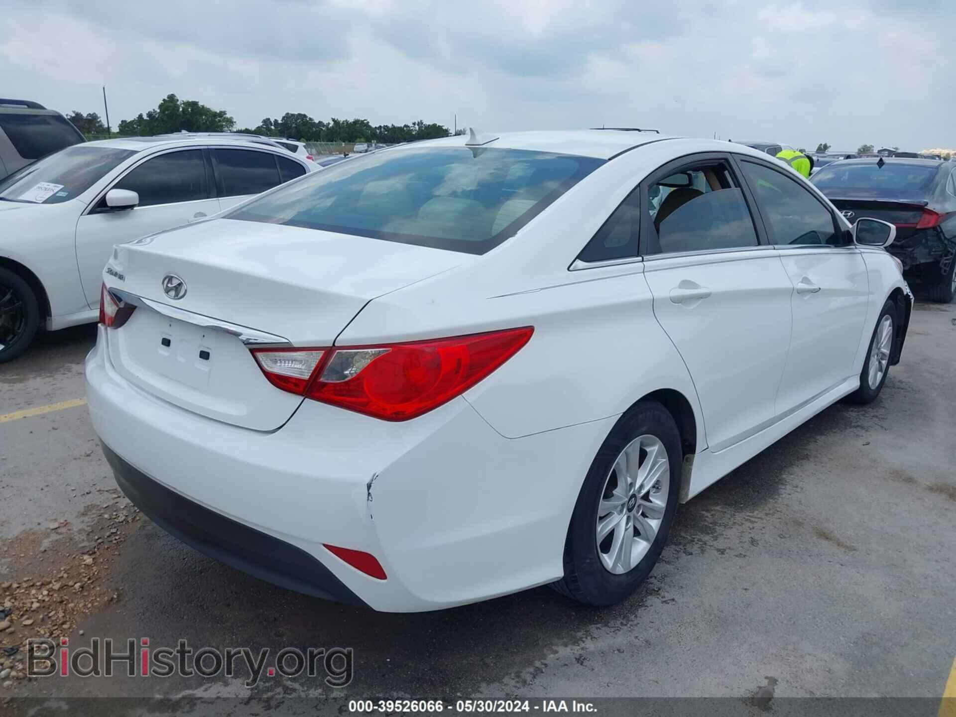 2014 HYUNDAI SONATA - VIN: 5NPEB4AC8EH886143 - Фото 4
