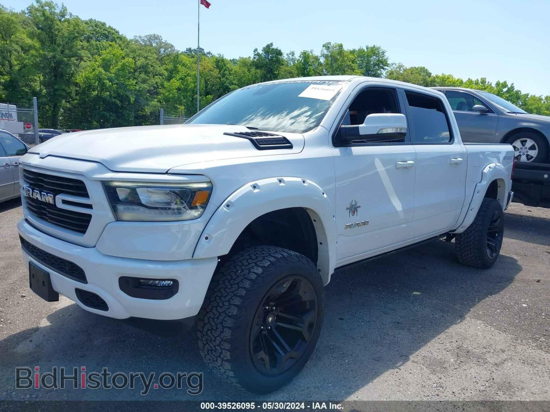 2021 RAM 1500 - VIN: 1C6SRFFT0MN735581 - Фото 2
