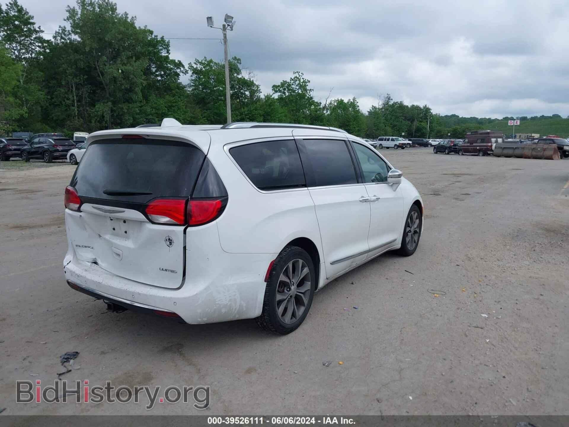 2017 CHRYSLER PACIFICA - VIN: 2C4RC1GG9HR636005 - Фото 4