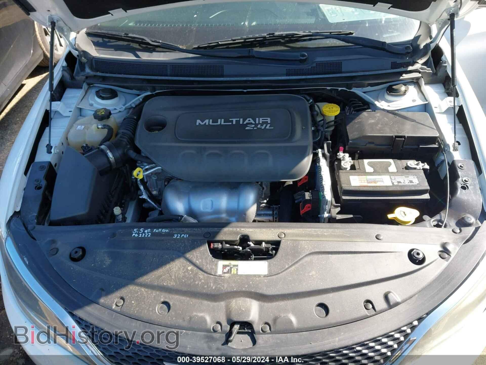 2015 CHRYSLER 200 - VIN: 1C3CCCAB9FN562016 - Фото 10