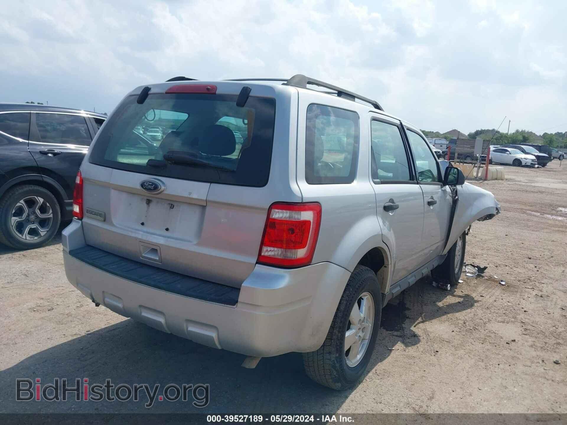 2011 FORD ESCAPE - VIN: 1FMCU0C7XBKC62847 - Фото 4
