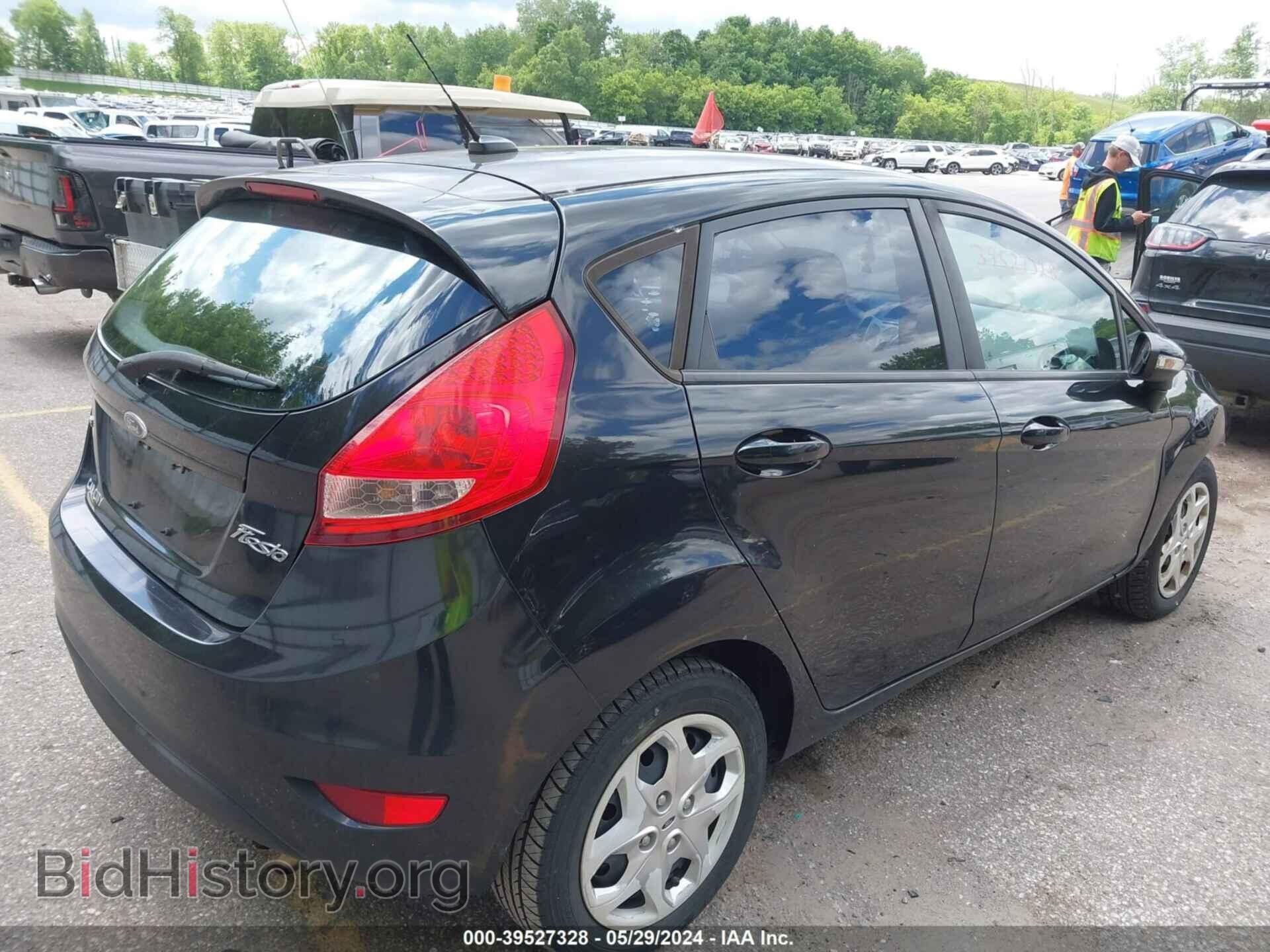 2013 FORD FIESTA - VIN: 3FADP4EJ4DM110077 - Фото 4
