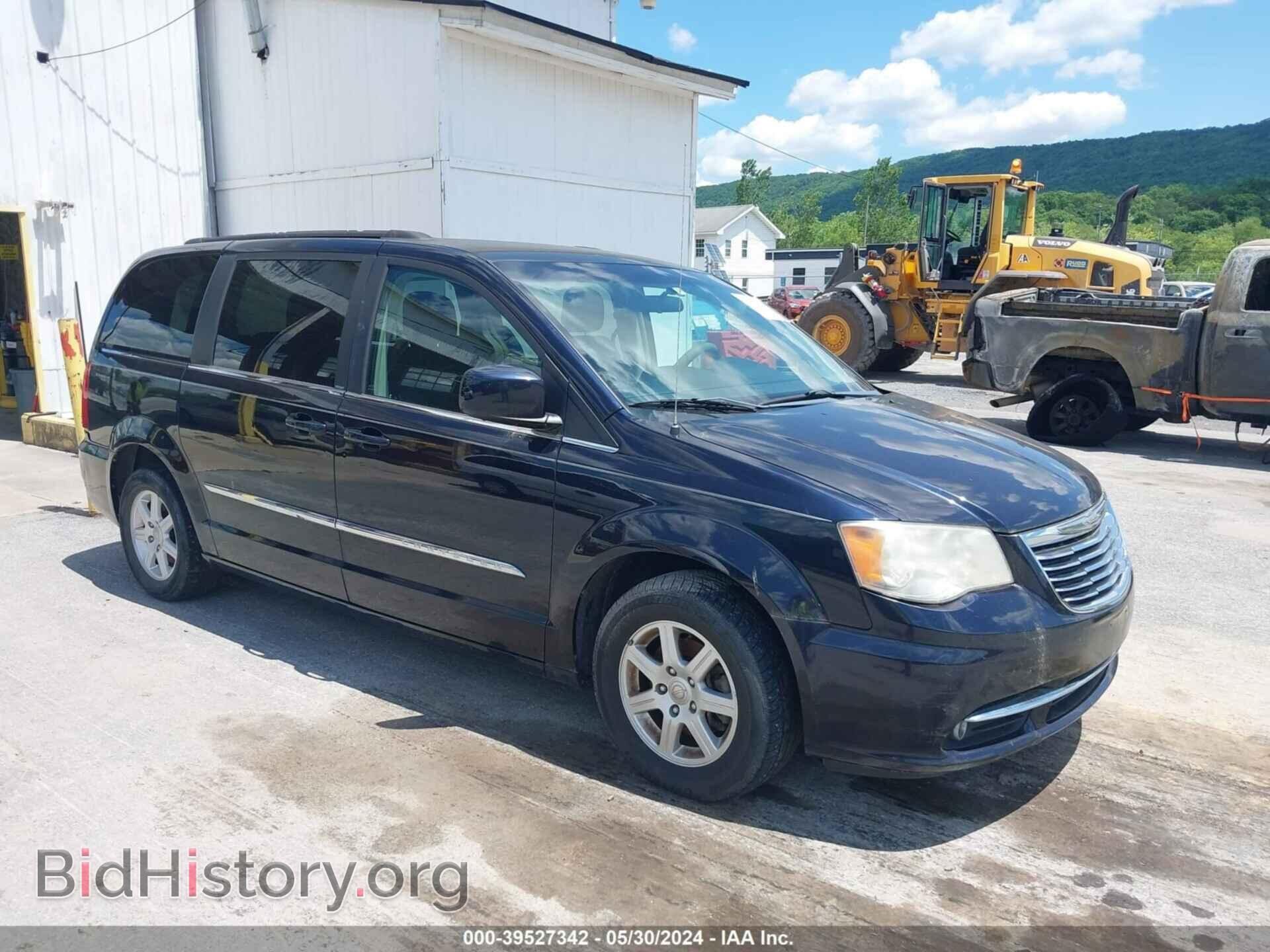 Фотография 2A4RR5DG1BR608047 - CHRYSLER TOWN & COUNTRY 2011