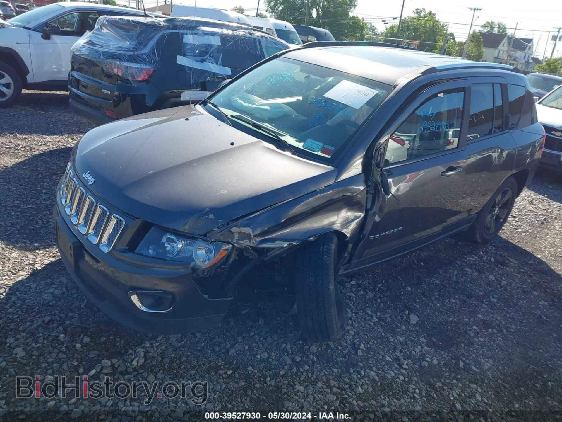 2015 JEEP COMPASS - VIN: 1C4NJDEB3FD427419 - Photo 2