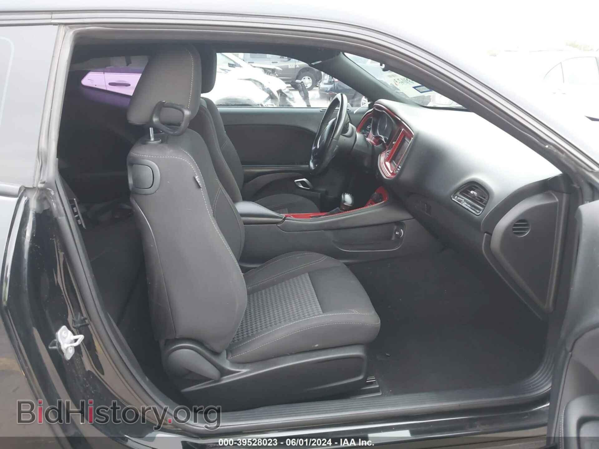 2019 DODGE CHALLENGER - VIN: 2C3CDZAG6KH672052 - Photo 5
