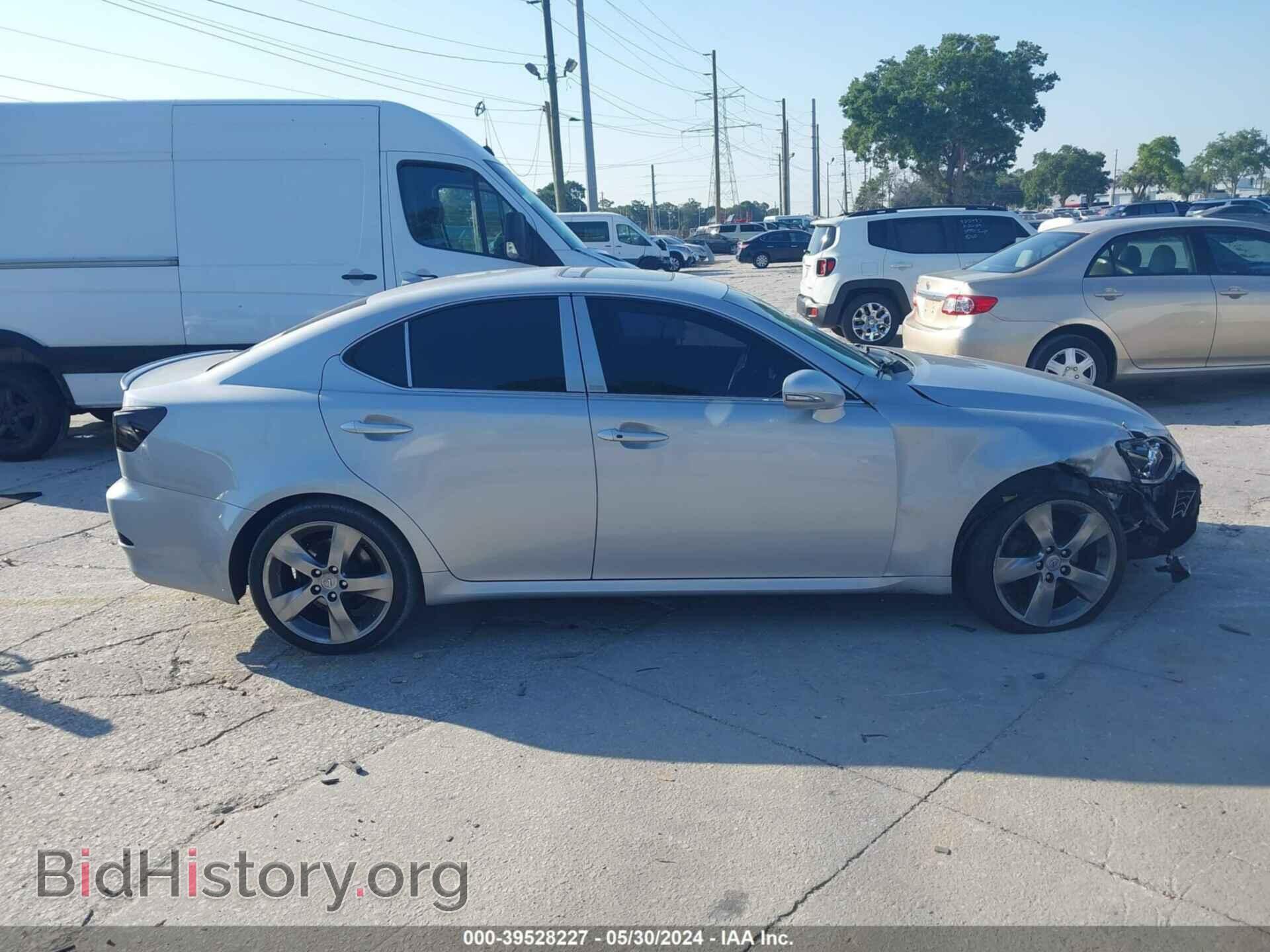 2011 LEXUS IS 250 - VIN: JTHBF5C27B5132470 - Фото 13
