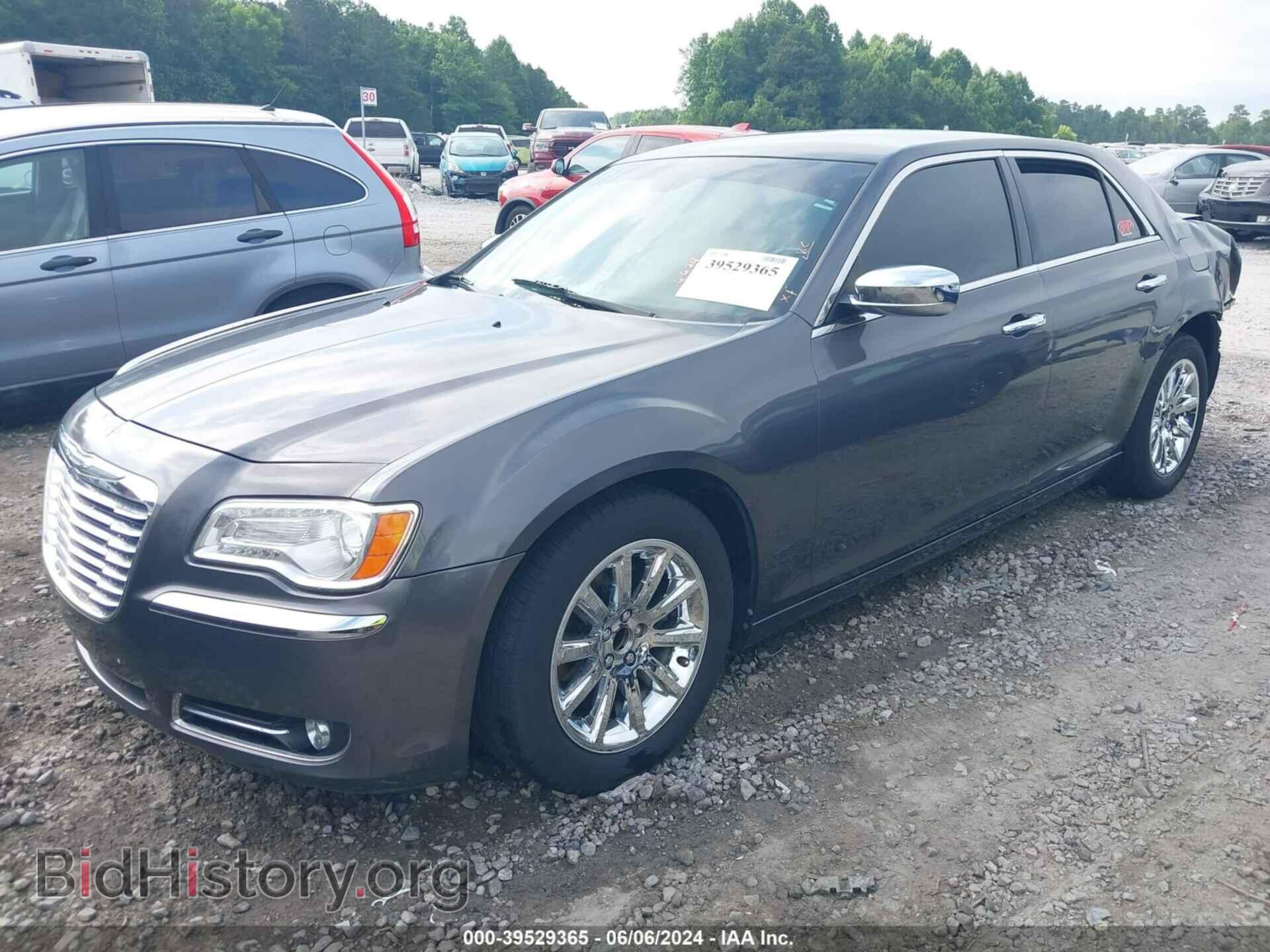 2013 CHRYSLER 300C - VIN: 2C3CCAET2DH741141 - Фото 2