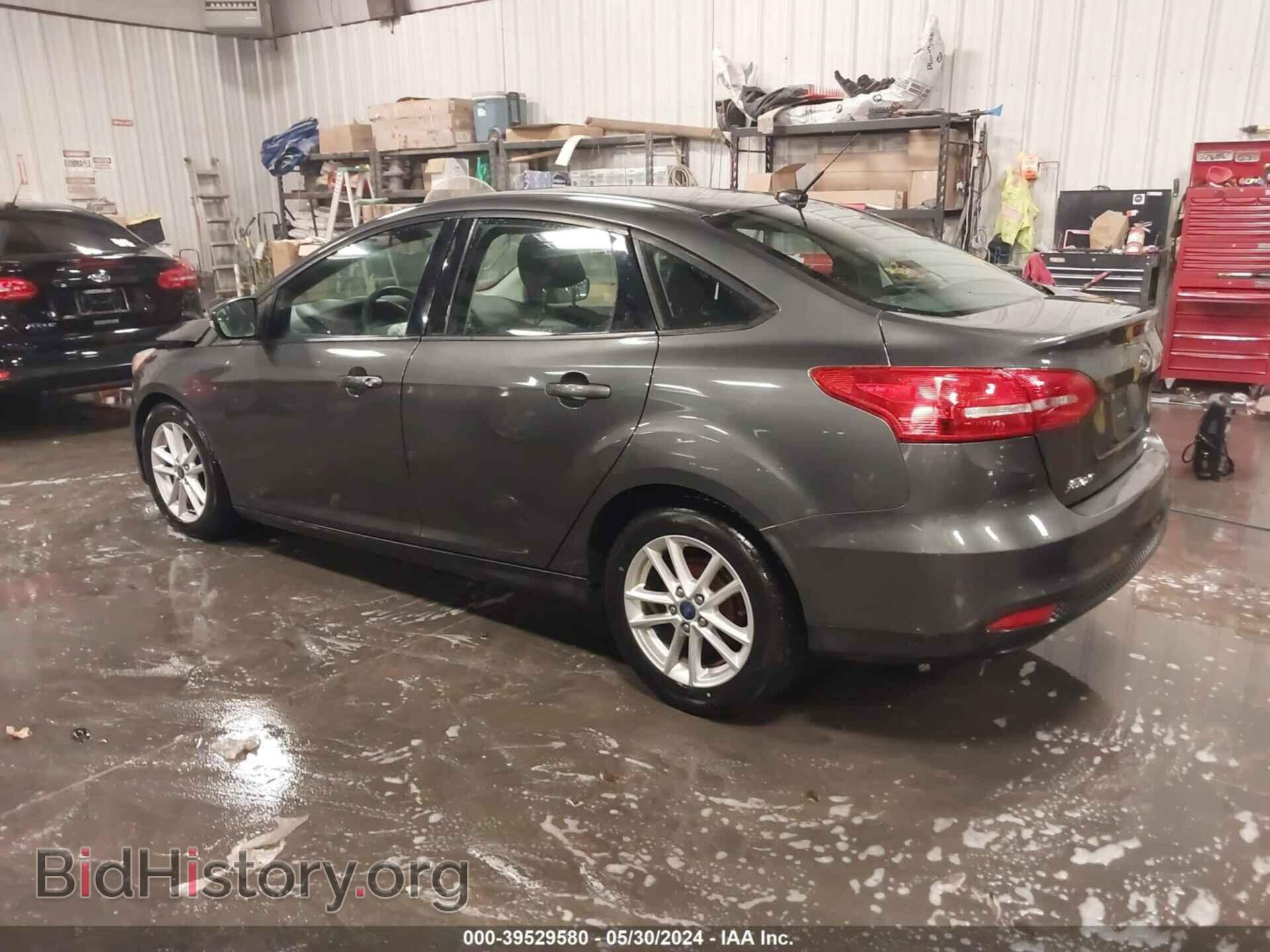 2016 FORD FOCUS - VIN: 1FADP3F2XGL365498 - Фото 3