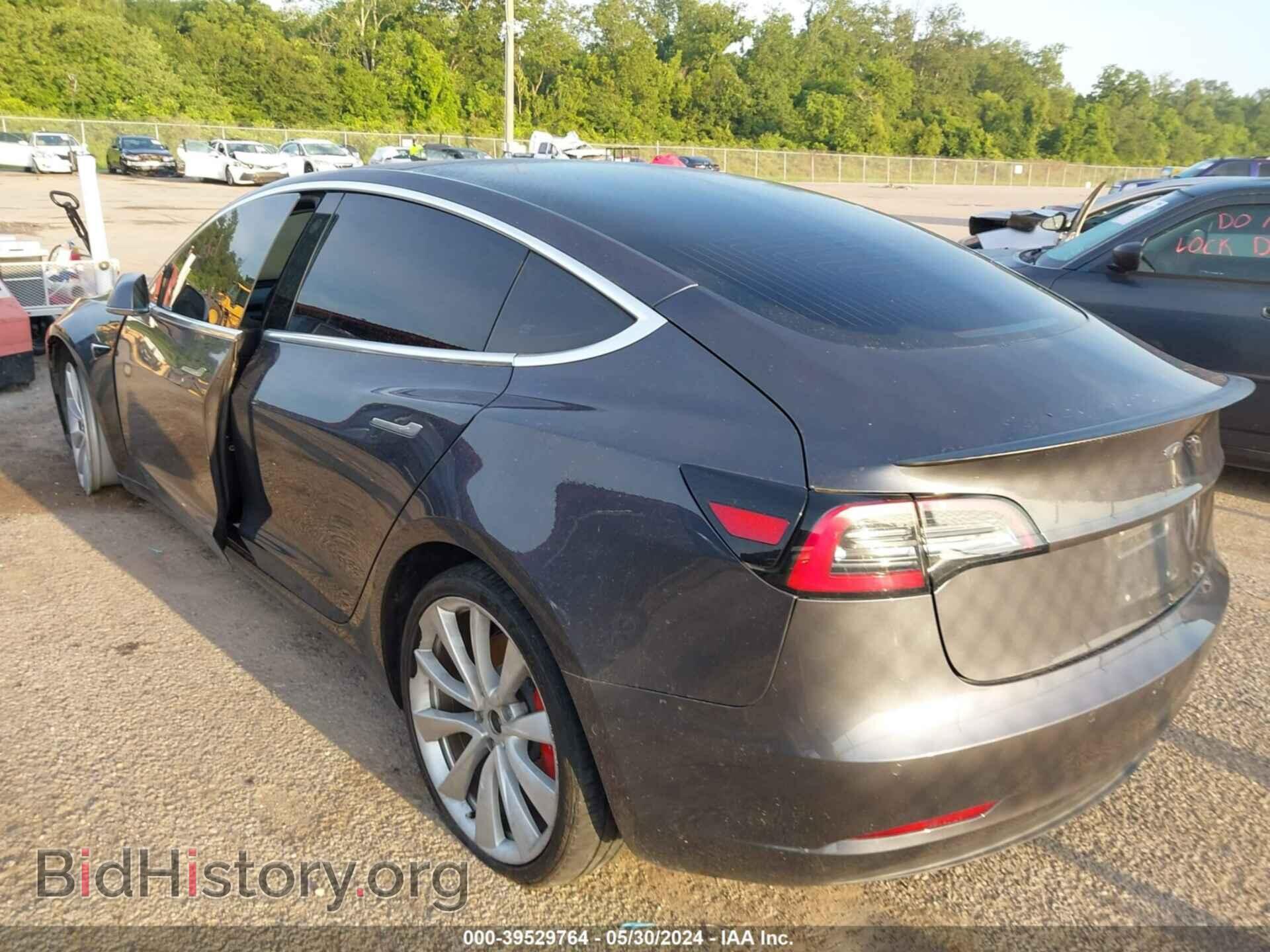2018 TESLA MODEL 3 - VIN: 5YJ3E1EB5JF105814 - Photo 3