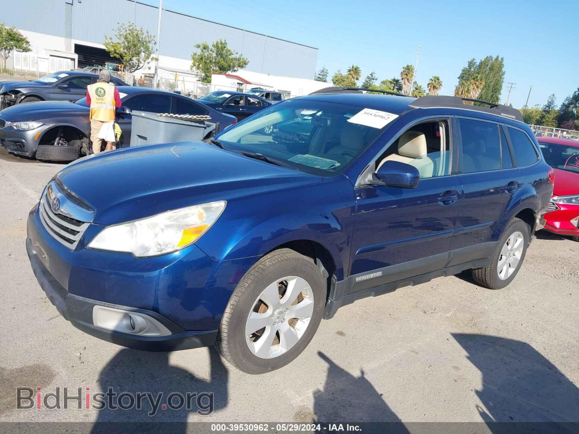 2011 SUBARU OUTBACK - VIN: 4S4BRCBC5B3426271 - Фото 2