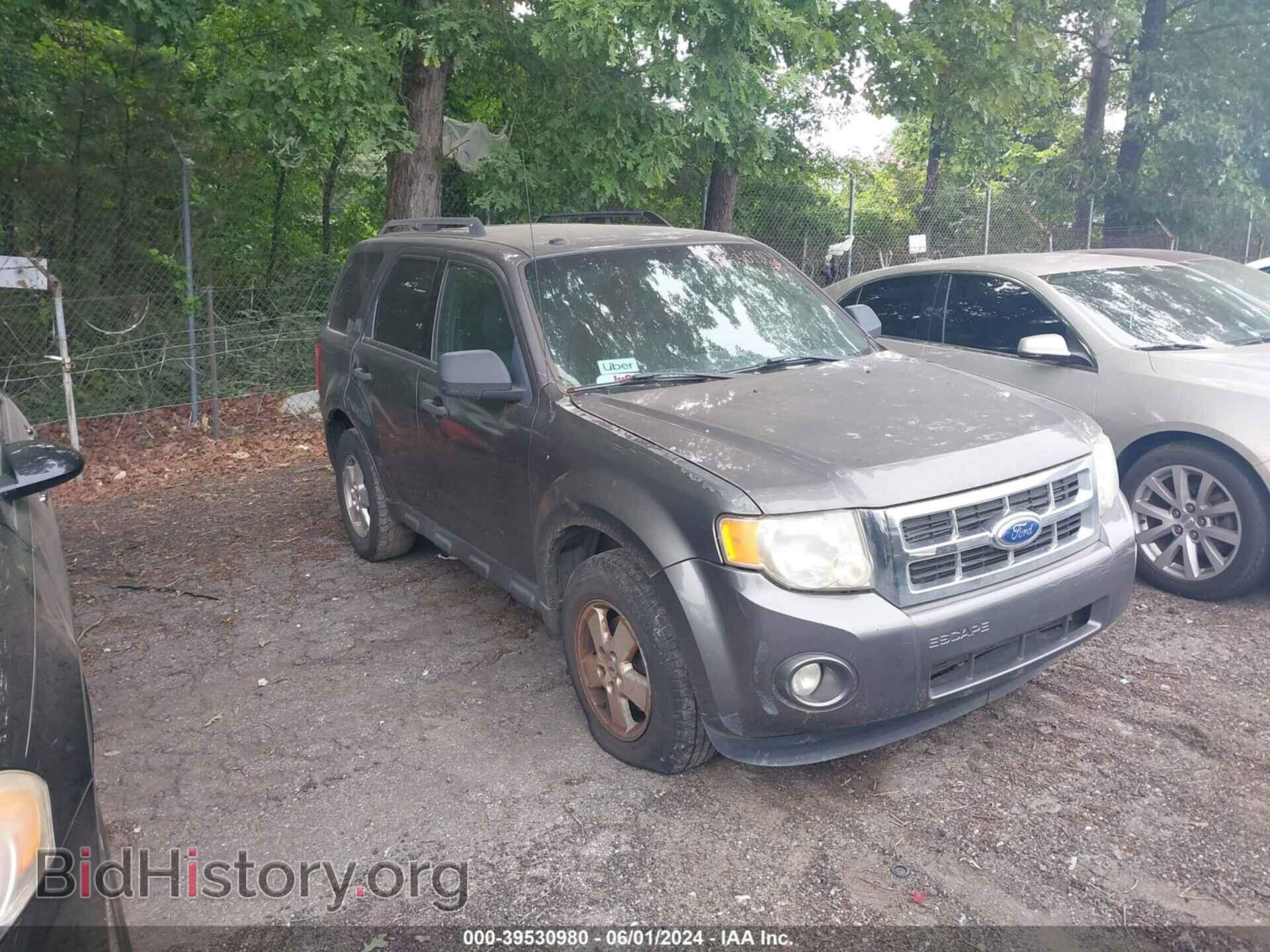 Фотография 1FMCU0D76BKC08931 - FORD ESCAPE 2011