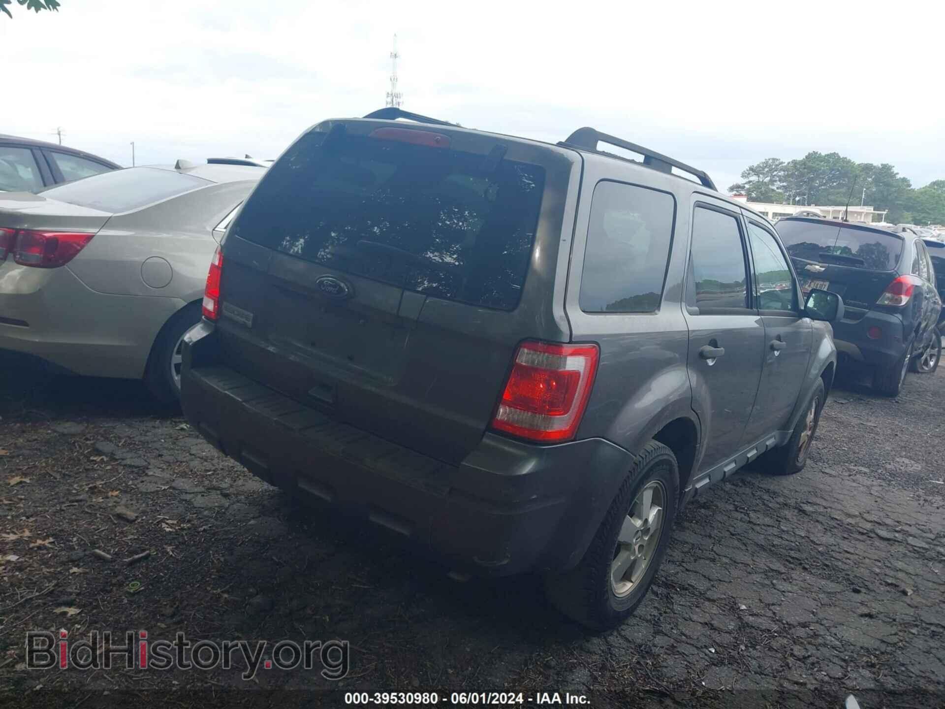 2011 FORD ESCAPE - VIN: 1FMCU0D76BKC08931 - Фото 4