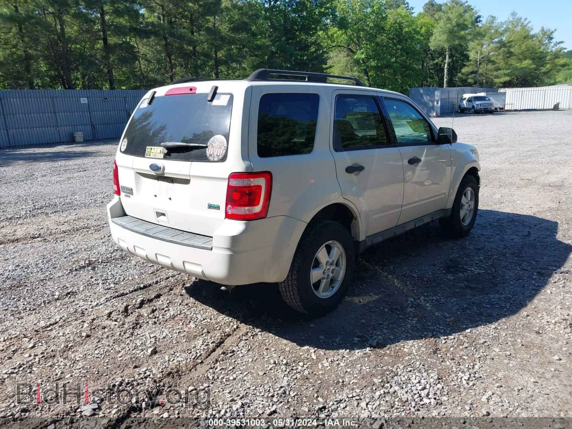 2010 FORD ESCAPE - VIN: 1FMCU0DG3AKC68955 - Фото 4