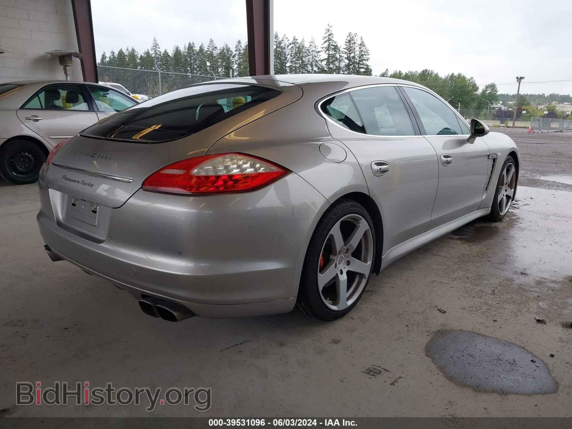 2011 PORSCHE PANAMERA - VIN: WP0AC2A78BL091037 - Фото 4