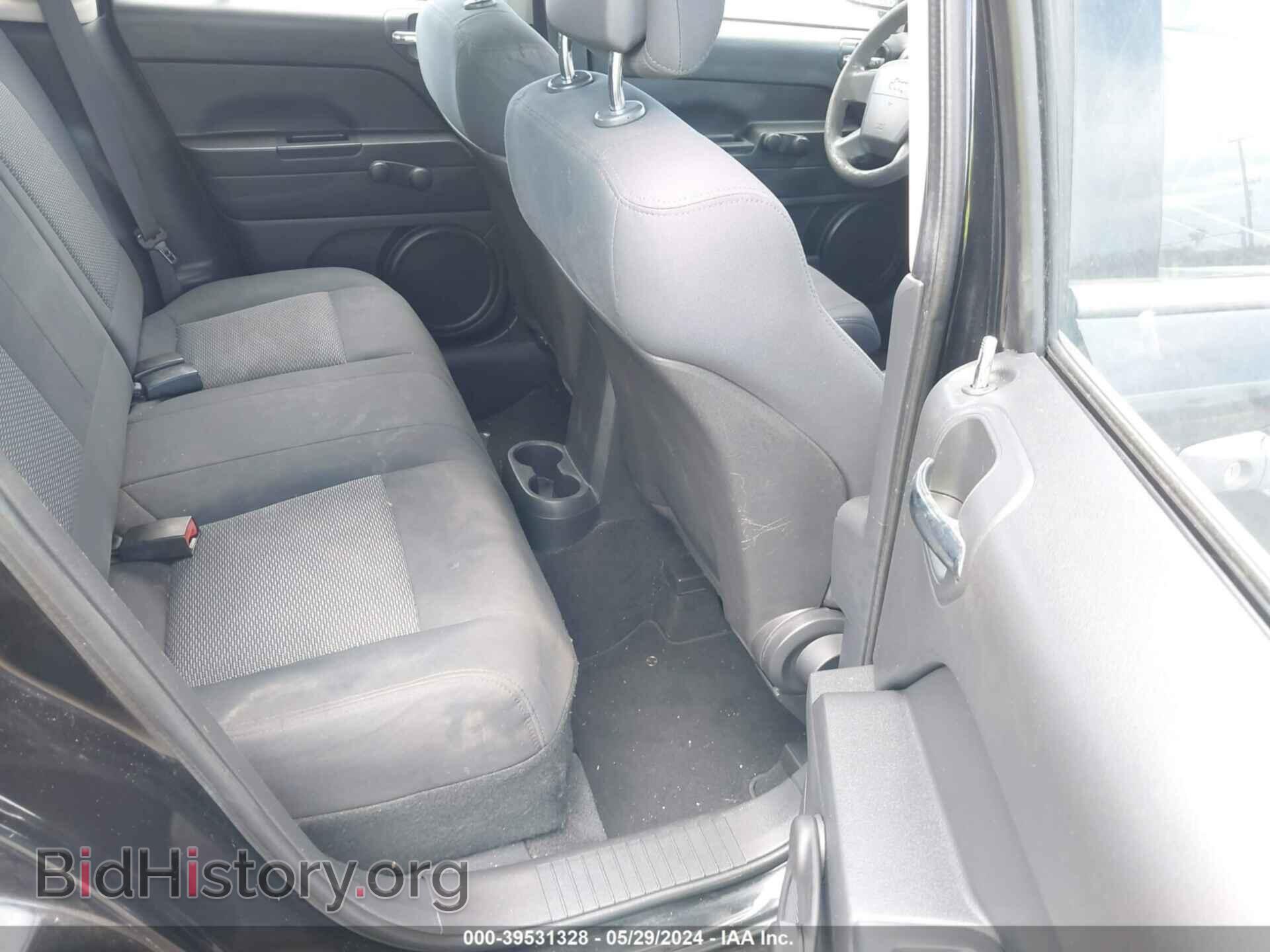 2010 JEEP COMPASS - VIN: 1J4NT4FA5AD506948 - Фото 8