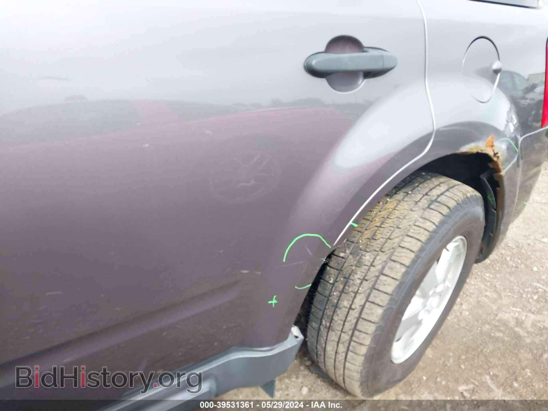 2011 FORD ESCAPE - VIN: 1FMCU0D76BKC17144 - Фото 12