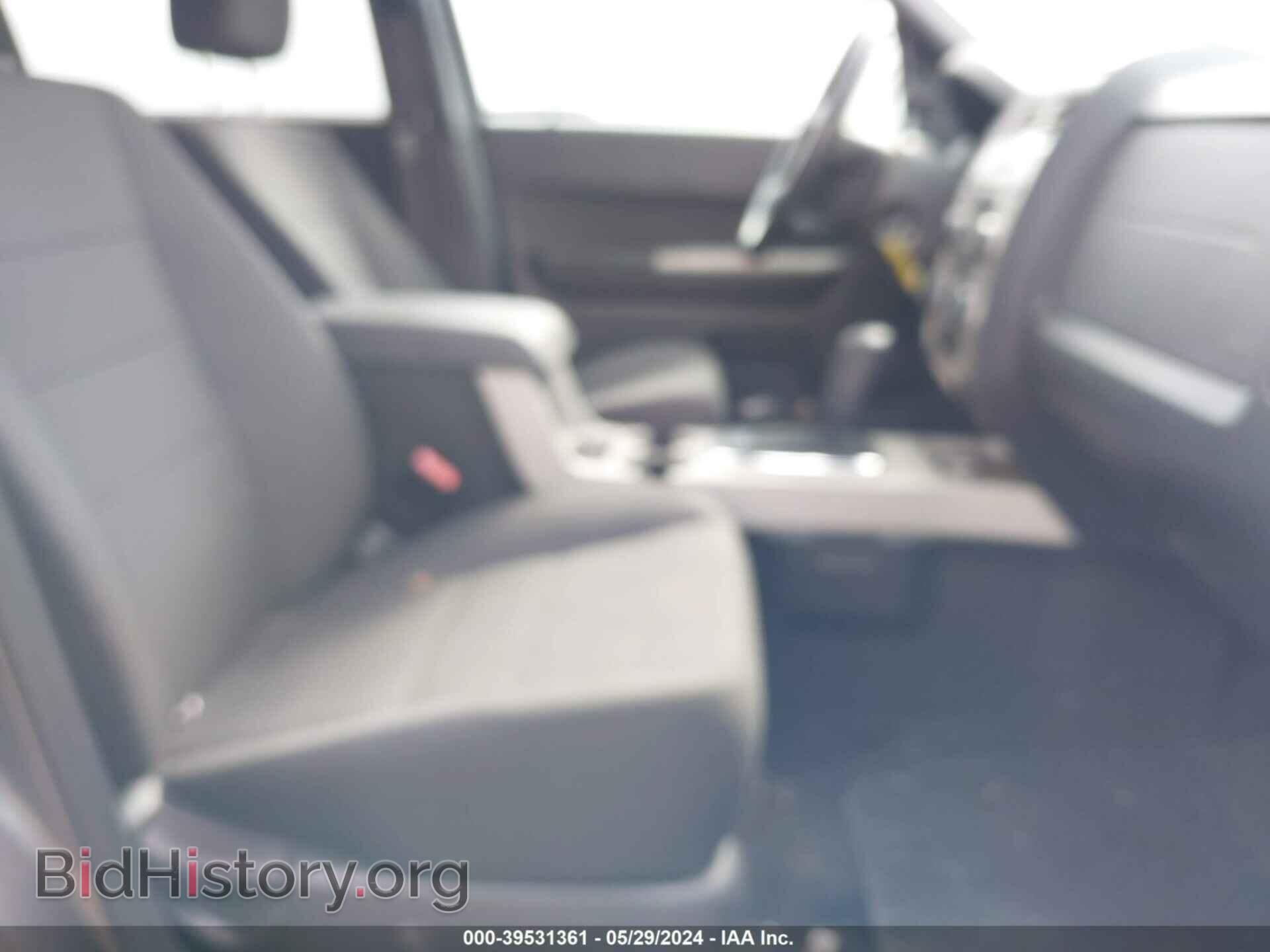 2011 FORD ESCAPE - VIN: 1FMCU0D76BKC17144 - Фото 5