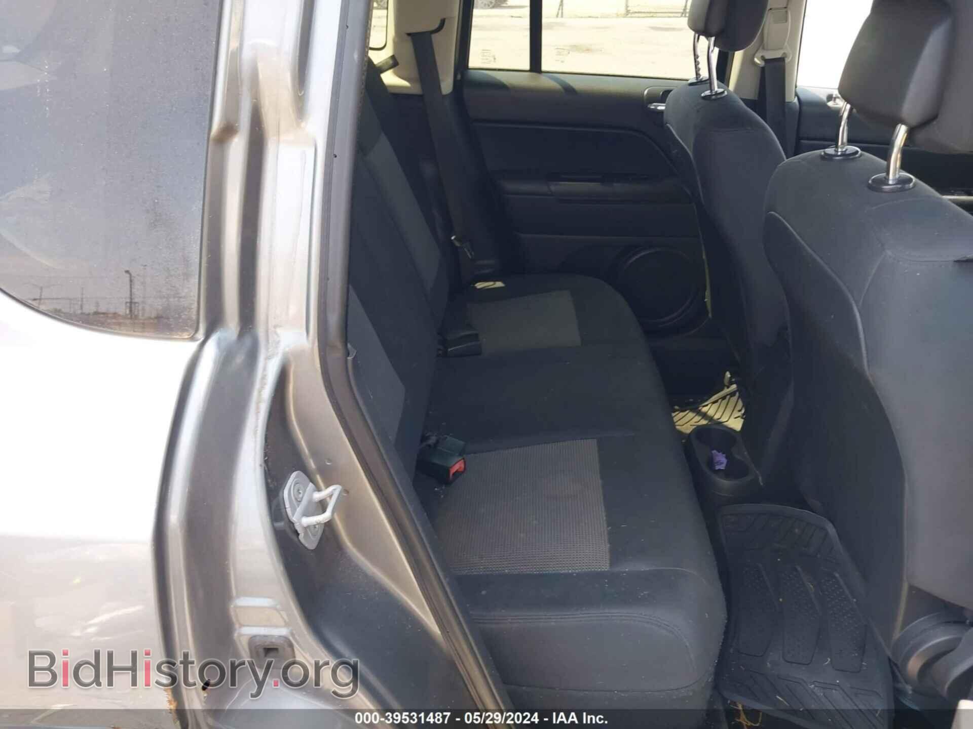 2012 JEEP COMPASS - VIN: 1C4NJDBB1CD632981 - Фото 8