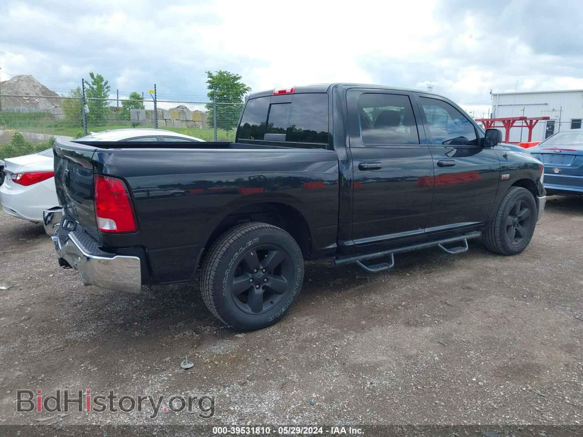 2017 RAM 1500 - VIN: 3C6RR7LT7HG525759 - Фото 4