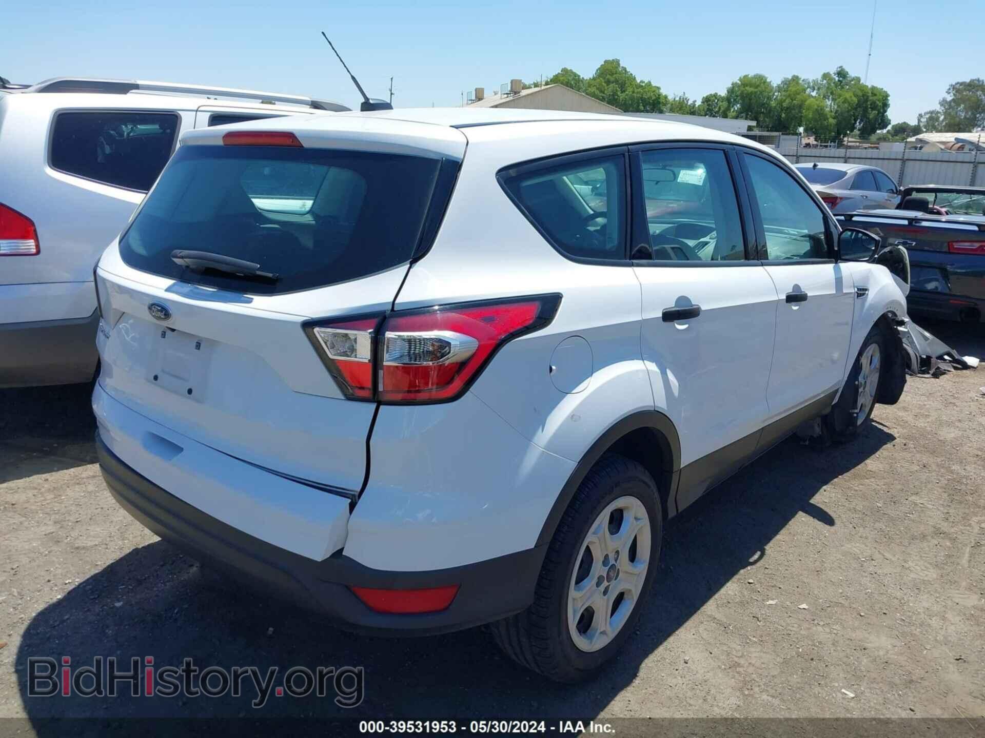 2017 FORD ESCAPE - VIN: 1FMCU0F77HUC51572 - Photo 4