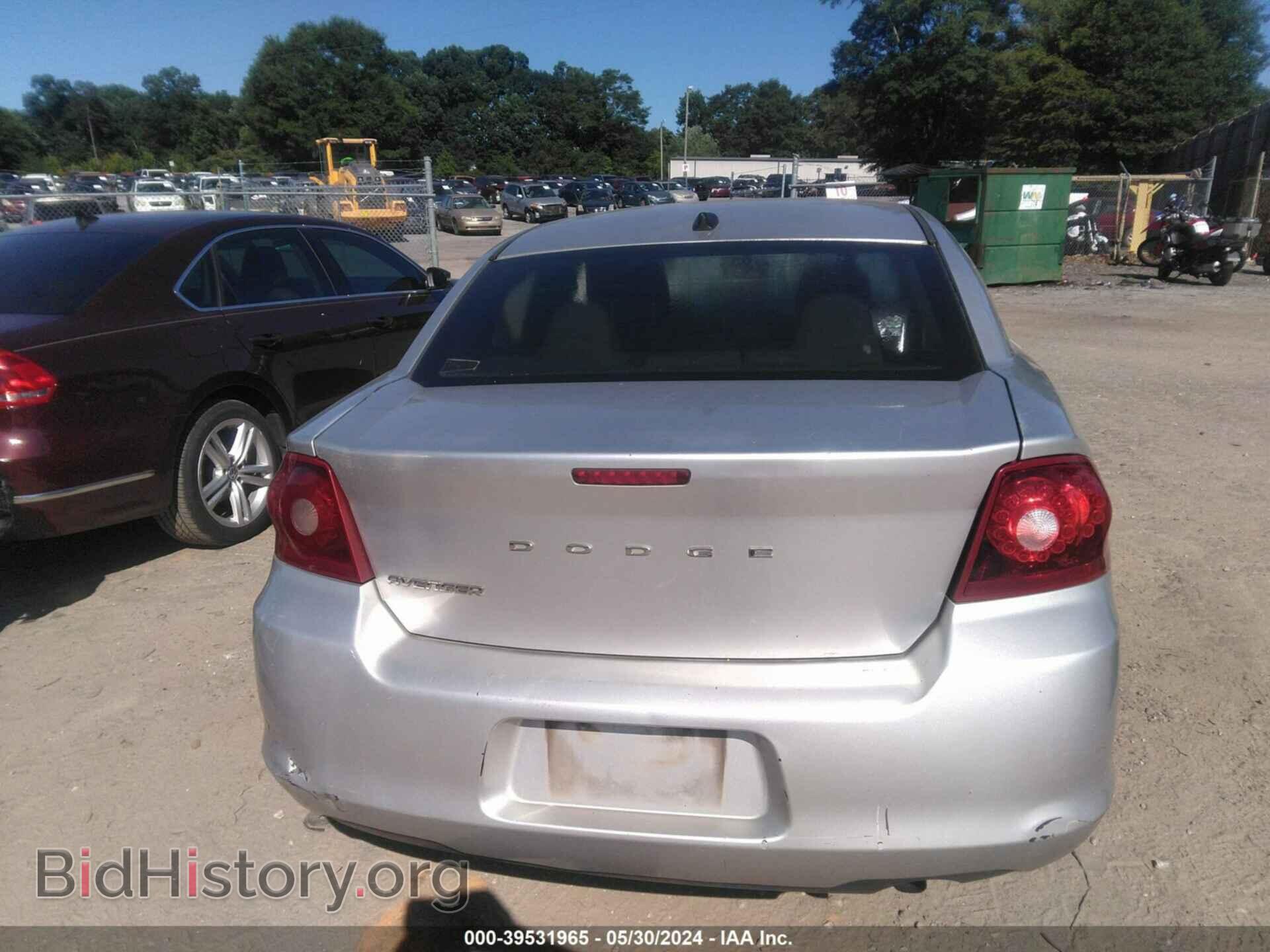 2011 DODGE AVENGER - VIN: 1B3BD4FB9BN542055 - Фото 16