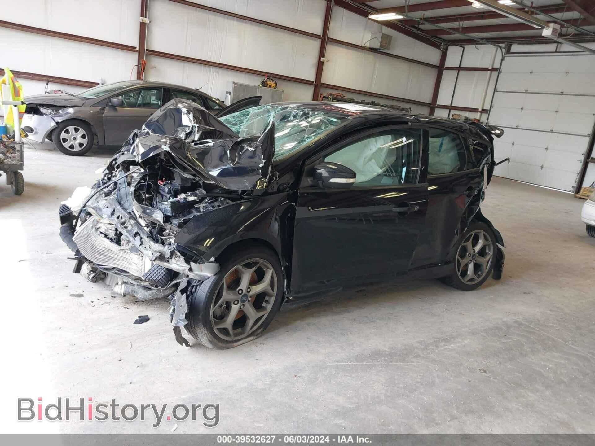2017 FORD FOCUS ST - VIN: 1FADP3L90HL281516 - Фото 2