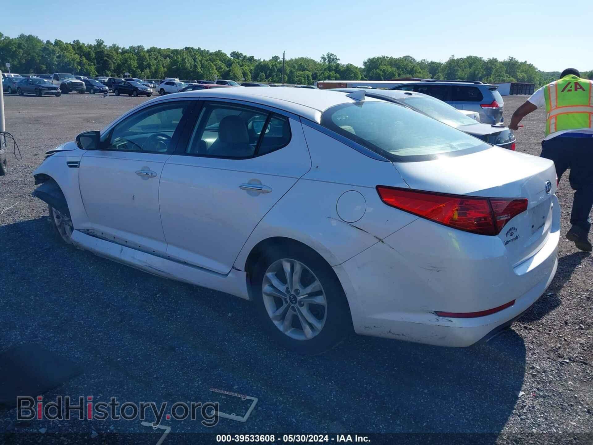 2011 KIA OPTIMA - VIN: KNAGN4A70B5082835 - Фото 3