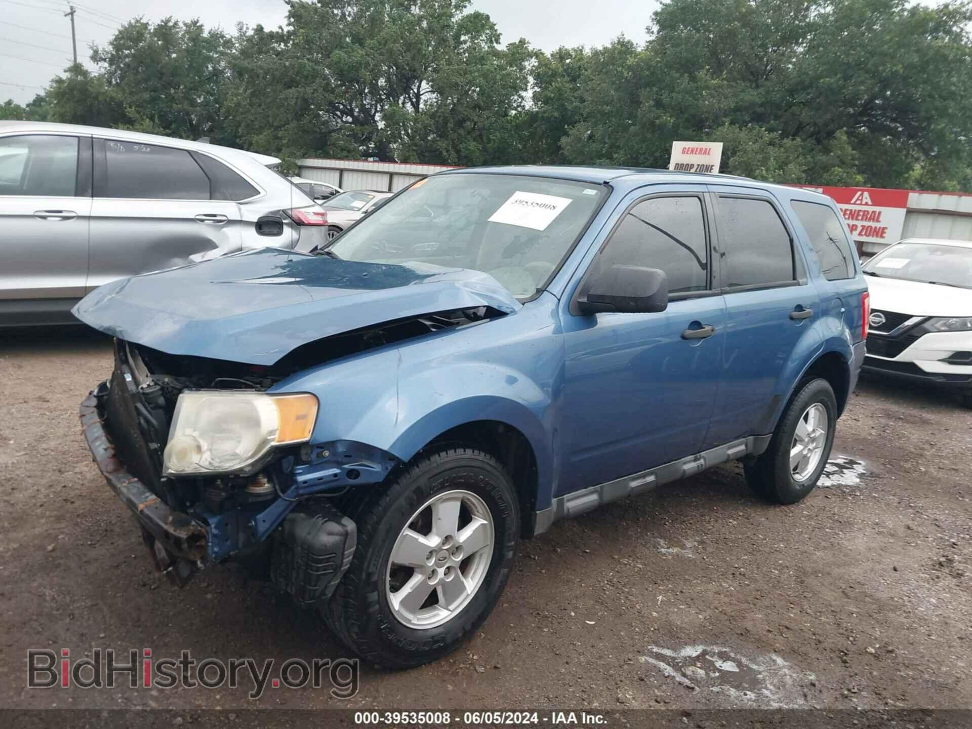 2010 FORD ESCAPE - VIN: 1FMCU0C76AKC41394 - Фото 2