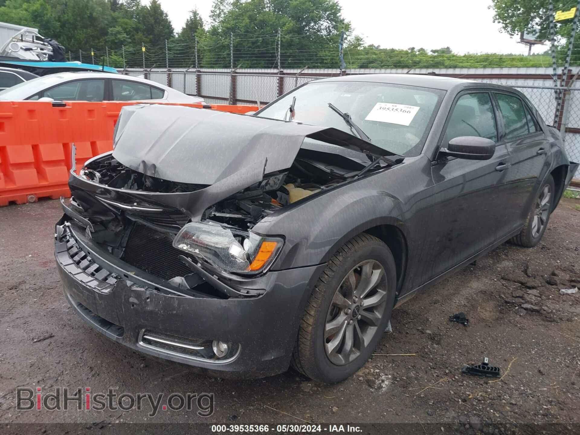 2014 CHRYSLER 300 - VIN: 2C3CCAGG0EH374371 - Фото 2