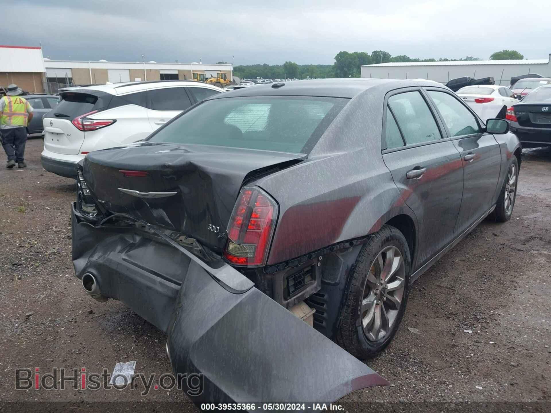 2014 CHRYSLER 300 - VIN: 2C3CCAGG0EH374371 - Фото 4
