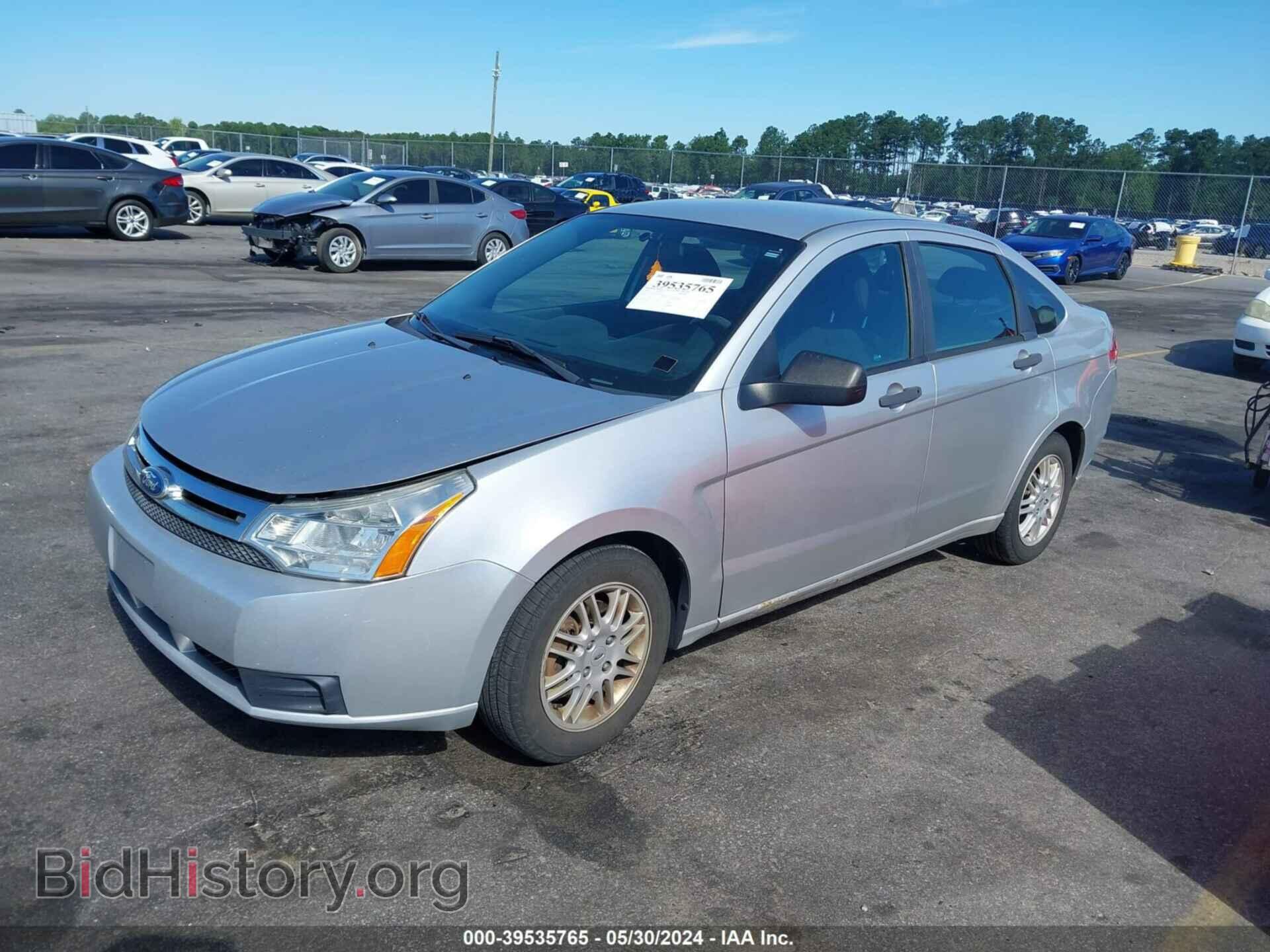 2011 FORD FOCUS - VIN: 1FAHP3FN7BW116739 - Фото 2