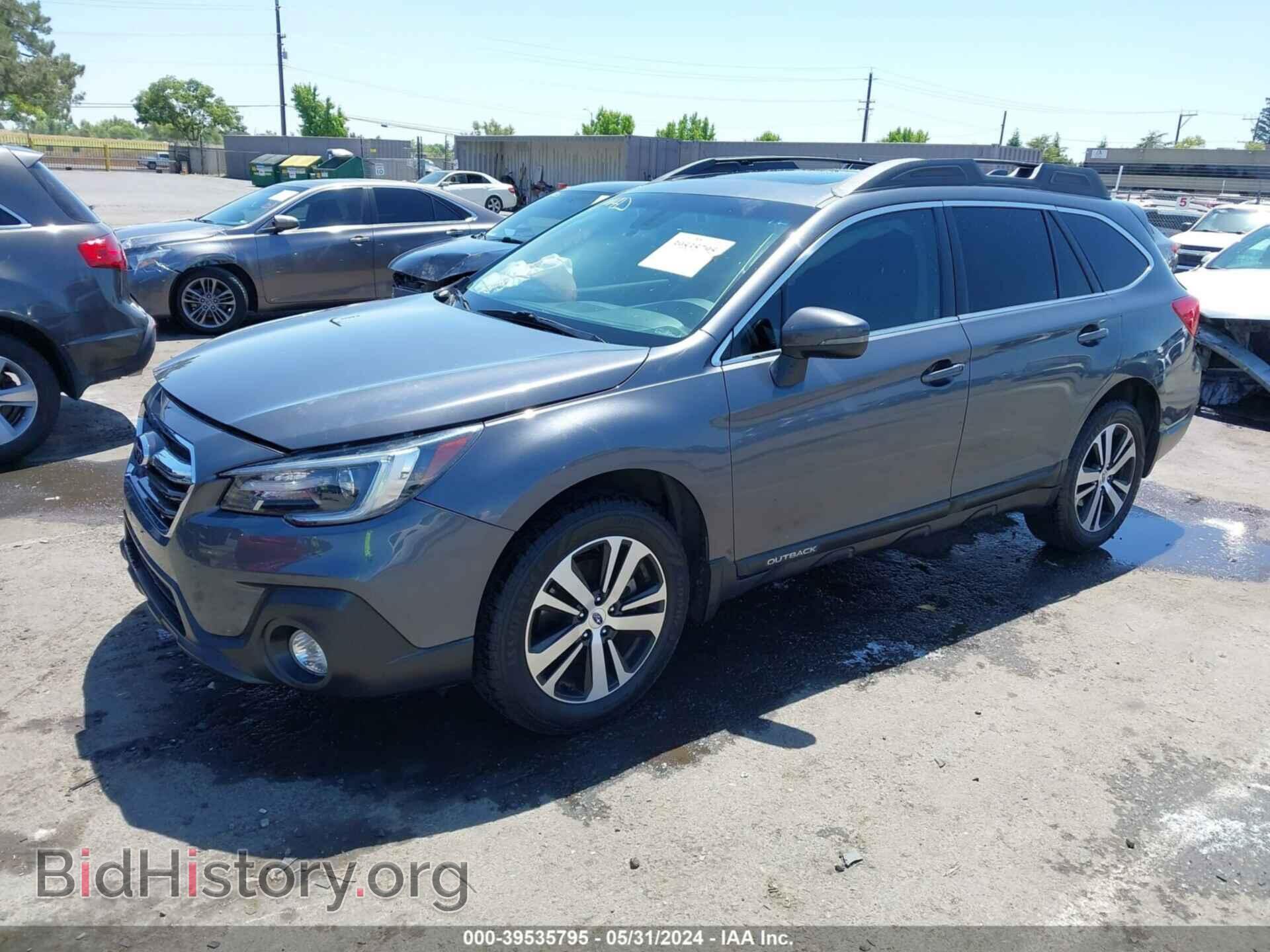 2018 SUBARU OUTBACK - VIN: 4S4BSANC5J3303704 - Фото 2