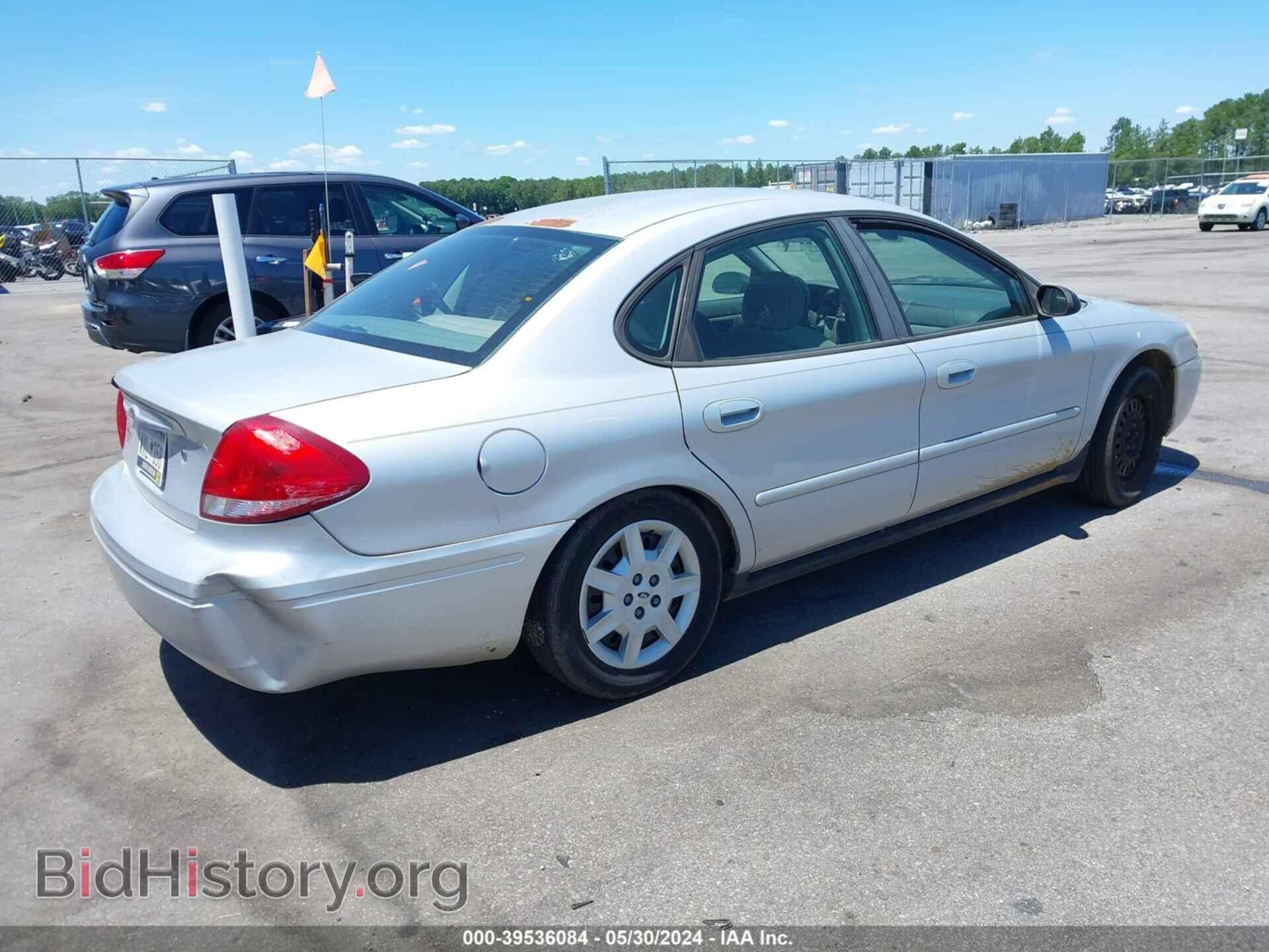 2006 FORD TAURUS - VIN: 1FAFP53U06A224444 - Фото 4