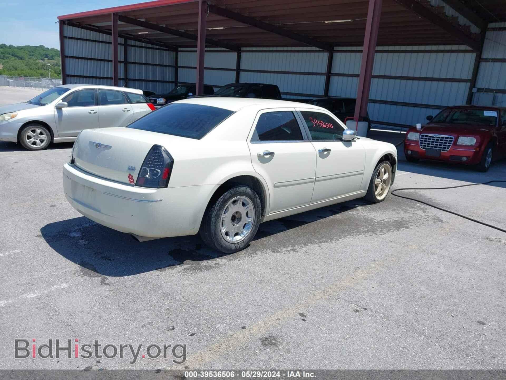 2006 CHRYSLER 300 - VIN: 2C3KA53G66H123225 - Фото 4