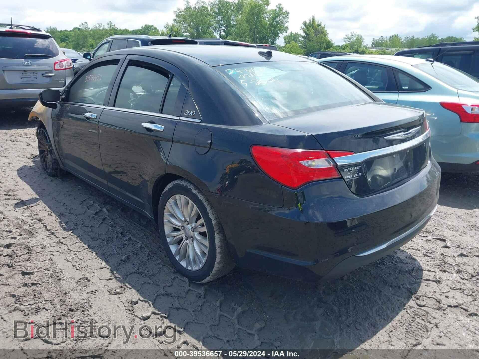 2011 CHRYSLER 200 - VIN: 1C3BC2FB5BN596995 - Фото 3