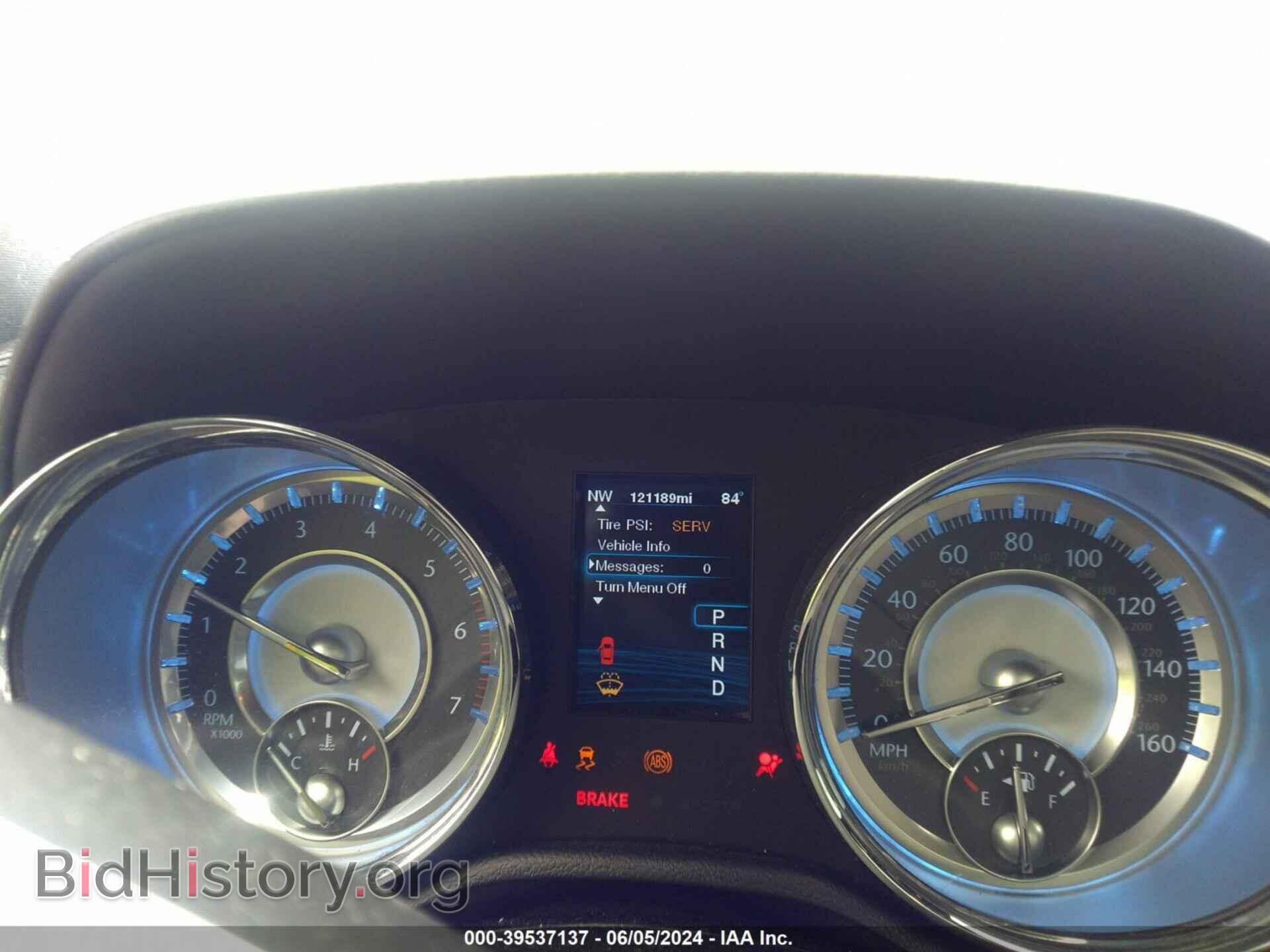 2012 CHRYSLER 300C - VIN: 2C3CCAST6CH275183 - Фото 7